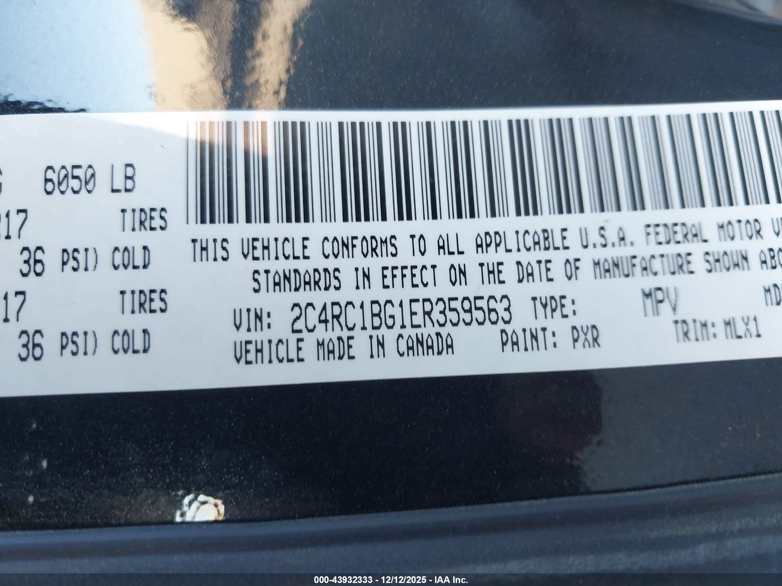 CHRYSLER TOWN image 9