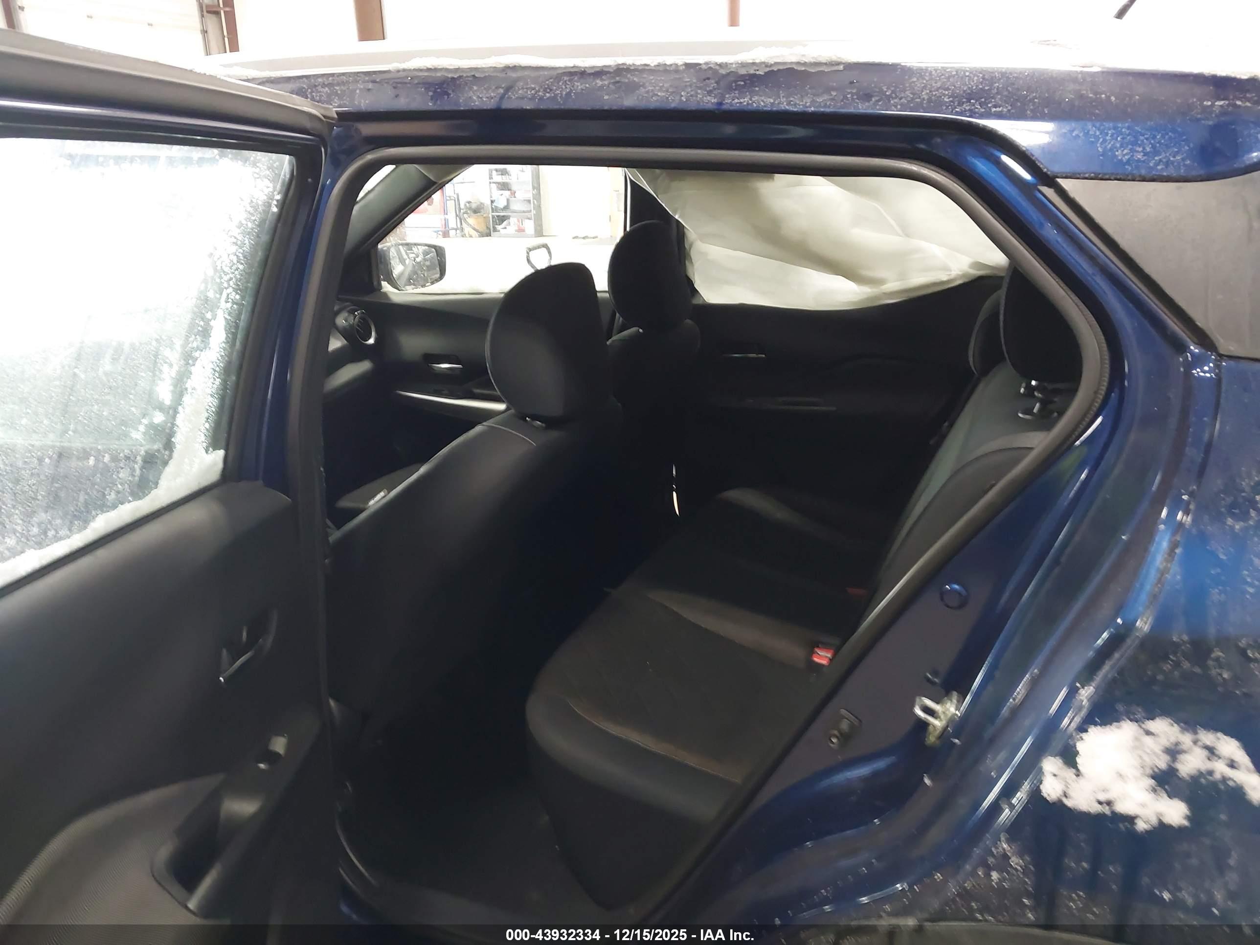 NISSAN KICKS image 8