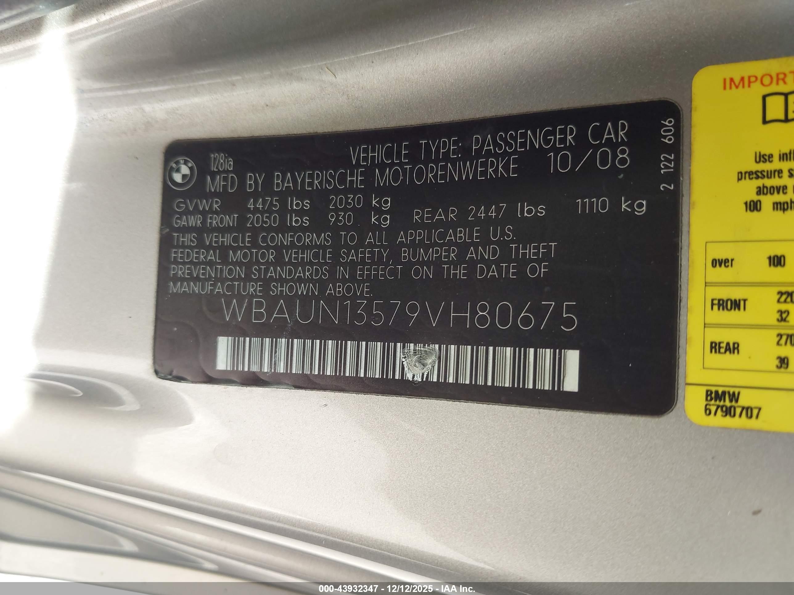 BMW 128I image 9