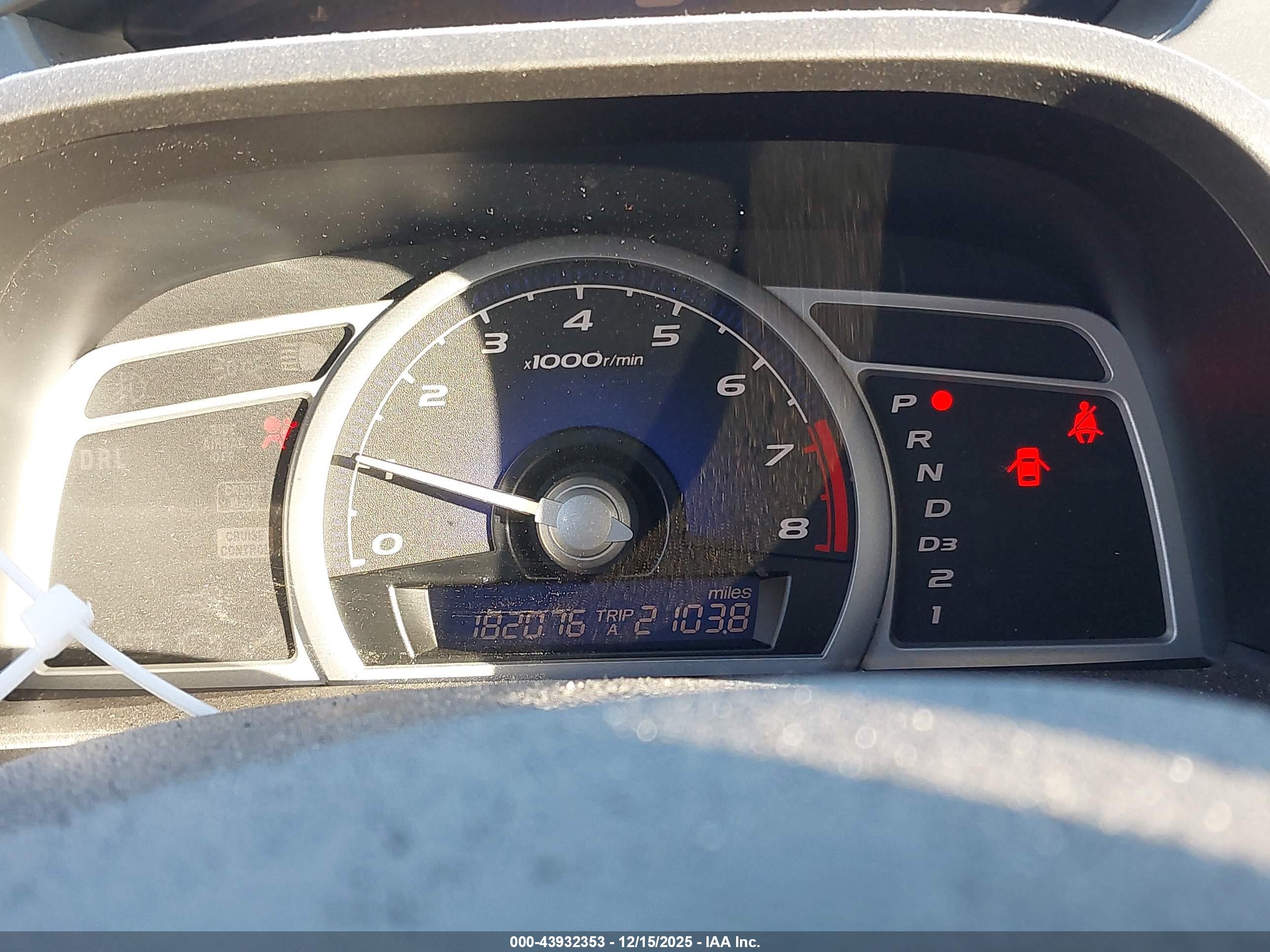HONDA CIVIC image 7