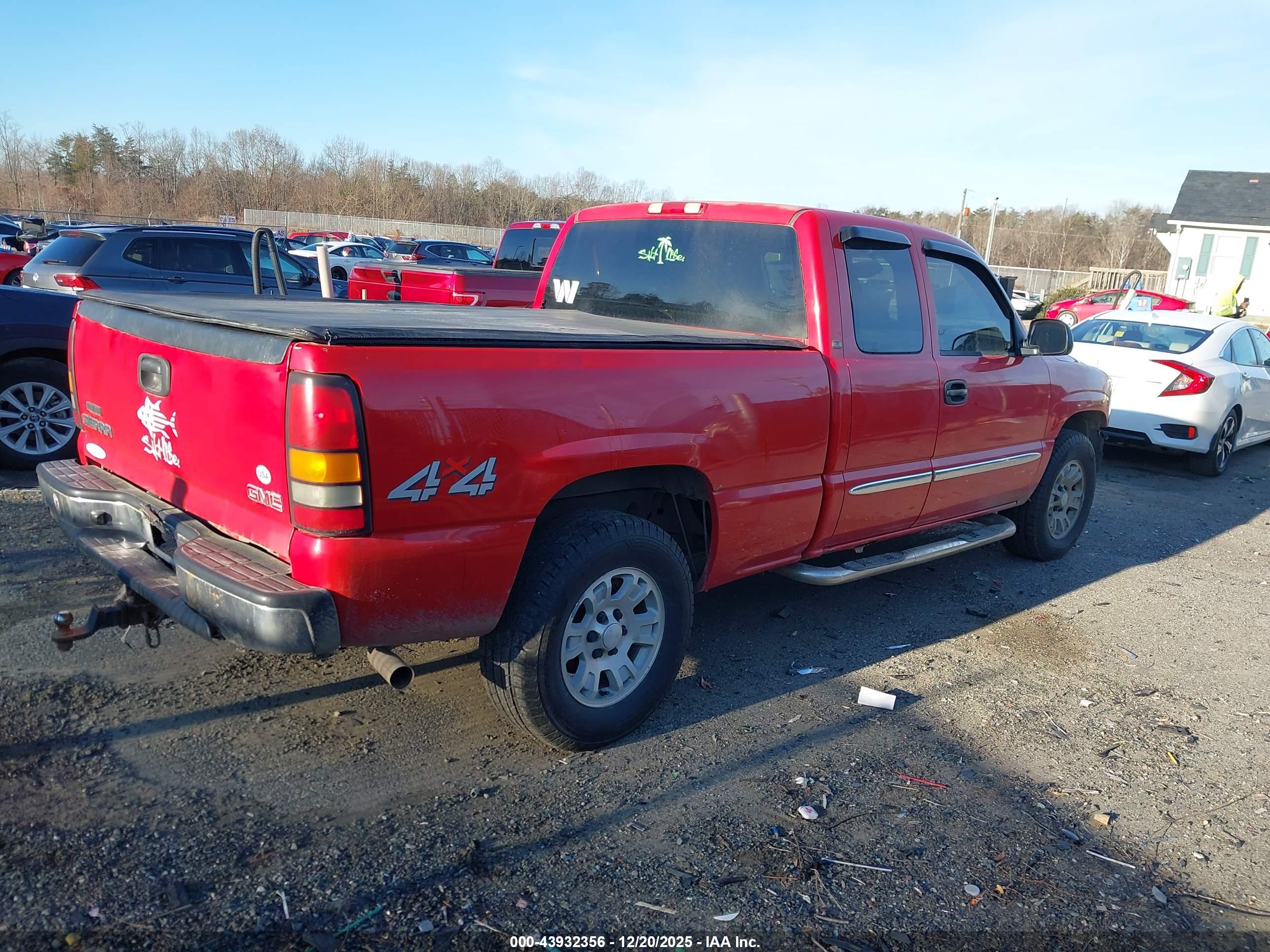 GMC SIERRA image 4