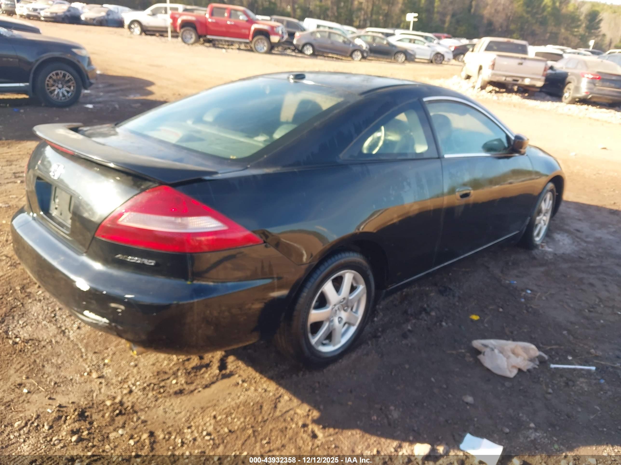 HONDA ACCORD image 4