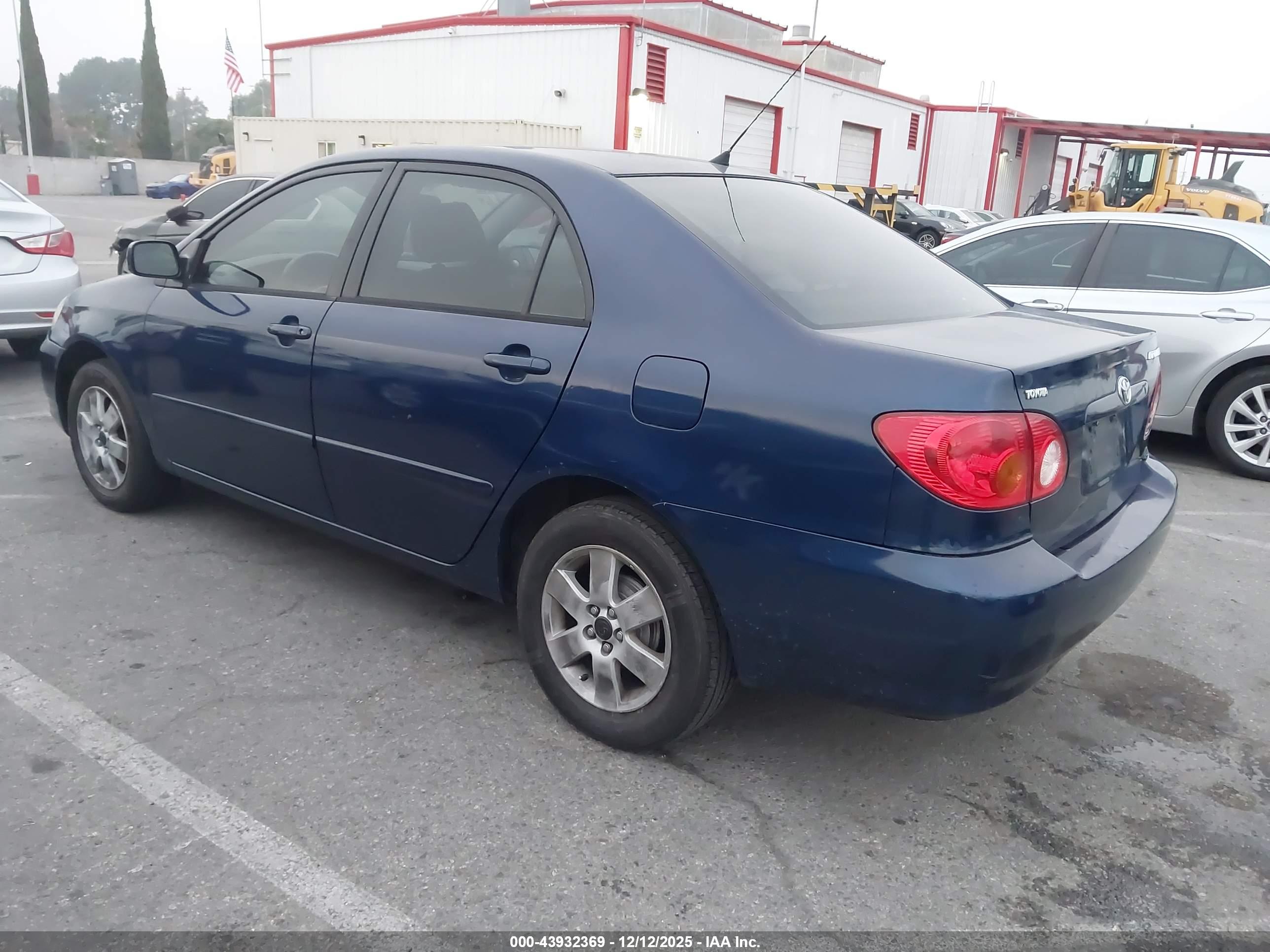 TOYOTA COROLLA image 3