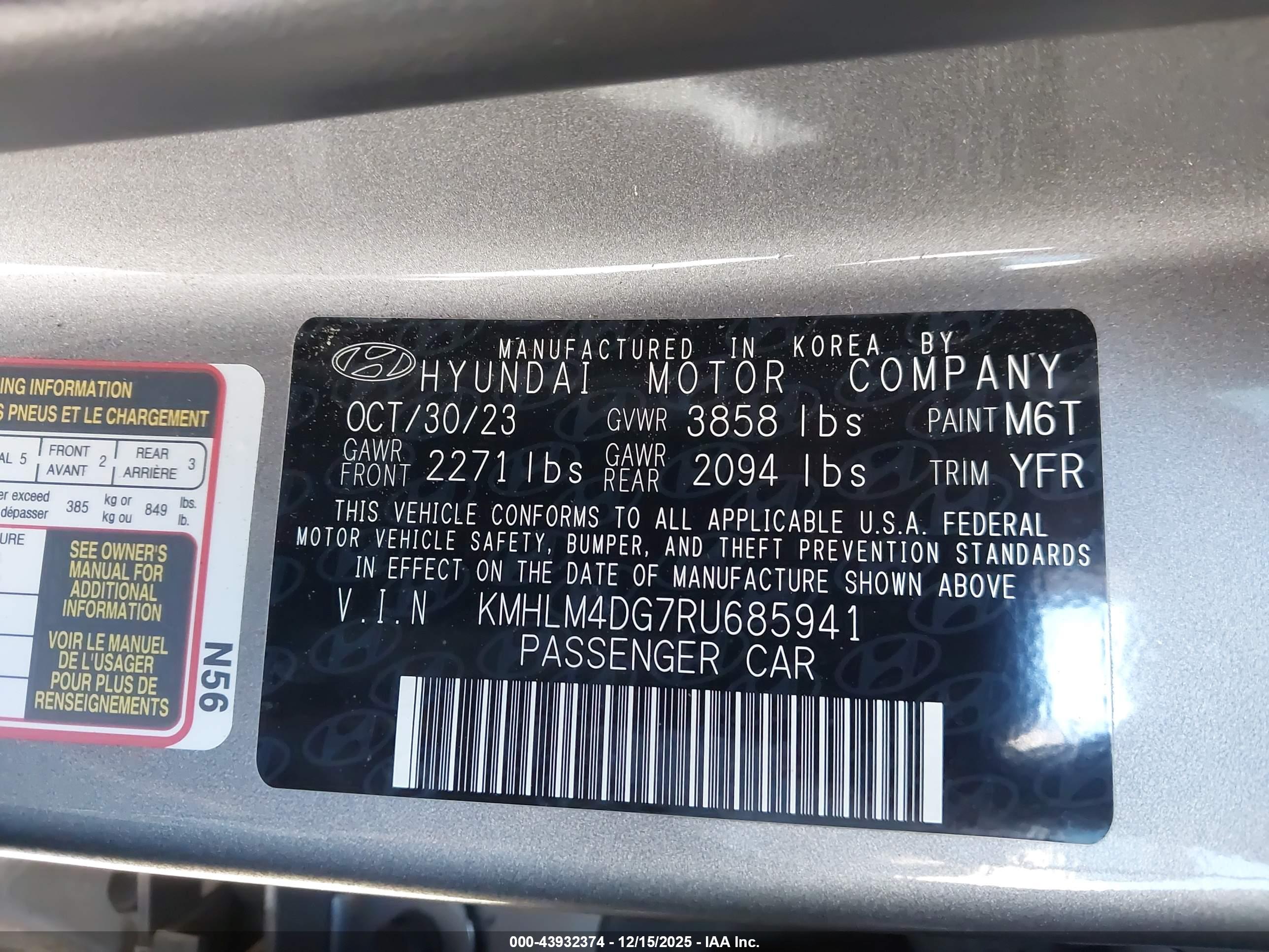 HYUNDAI ELANTRA image 9