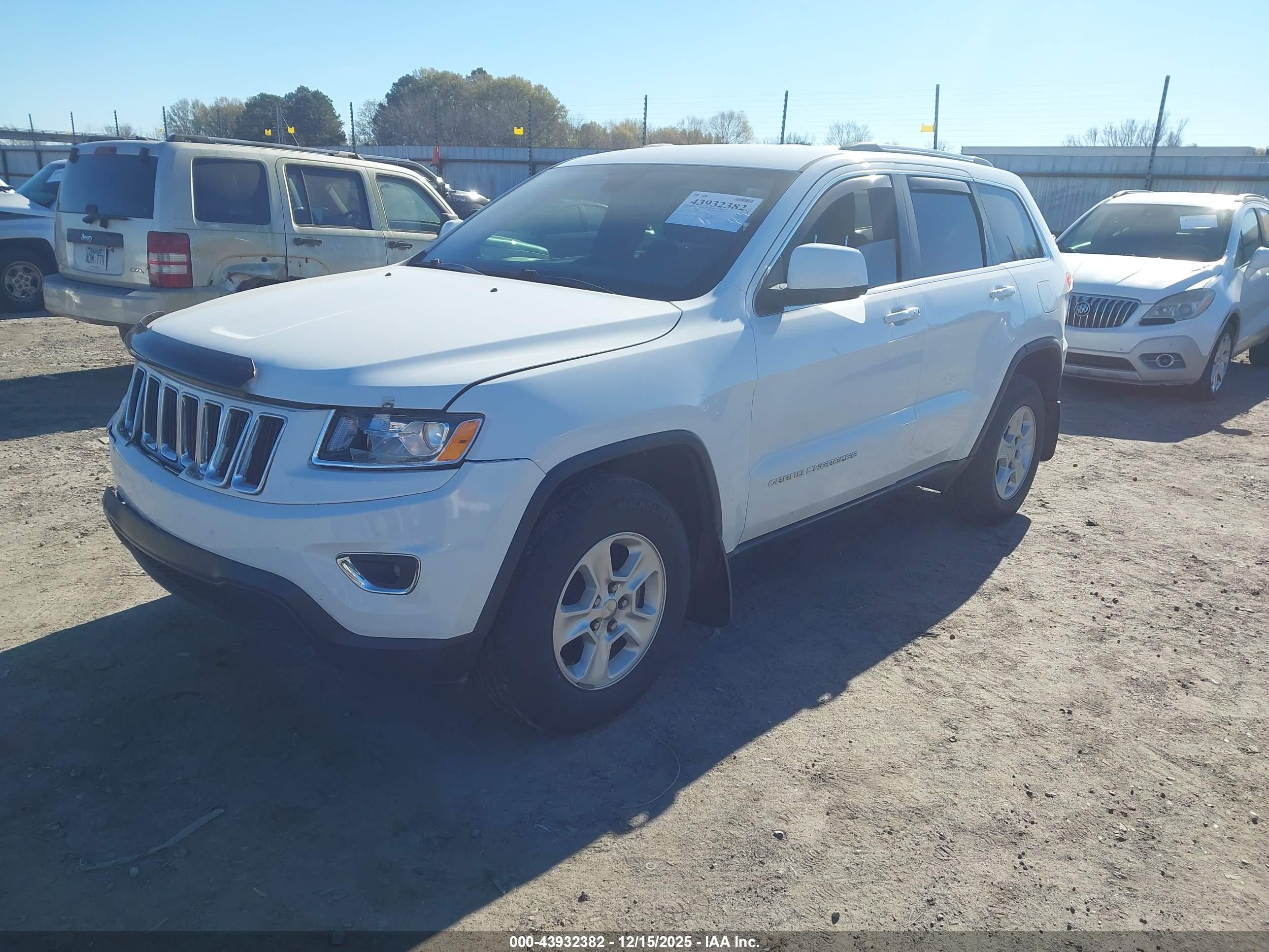 JEEP GRAND image 2