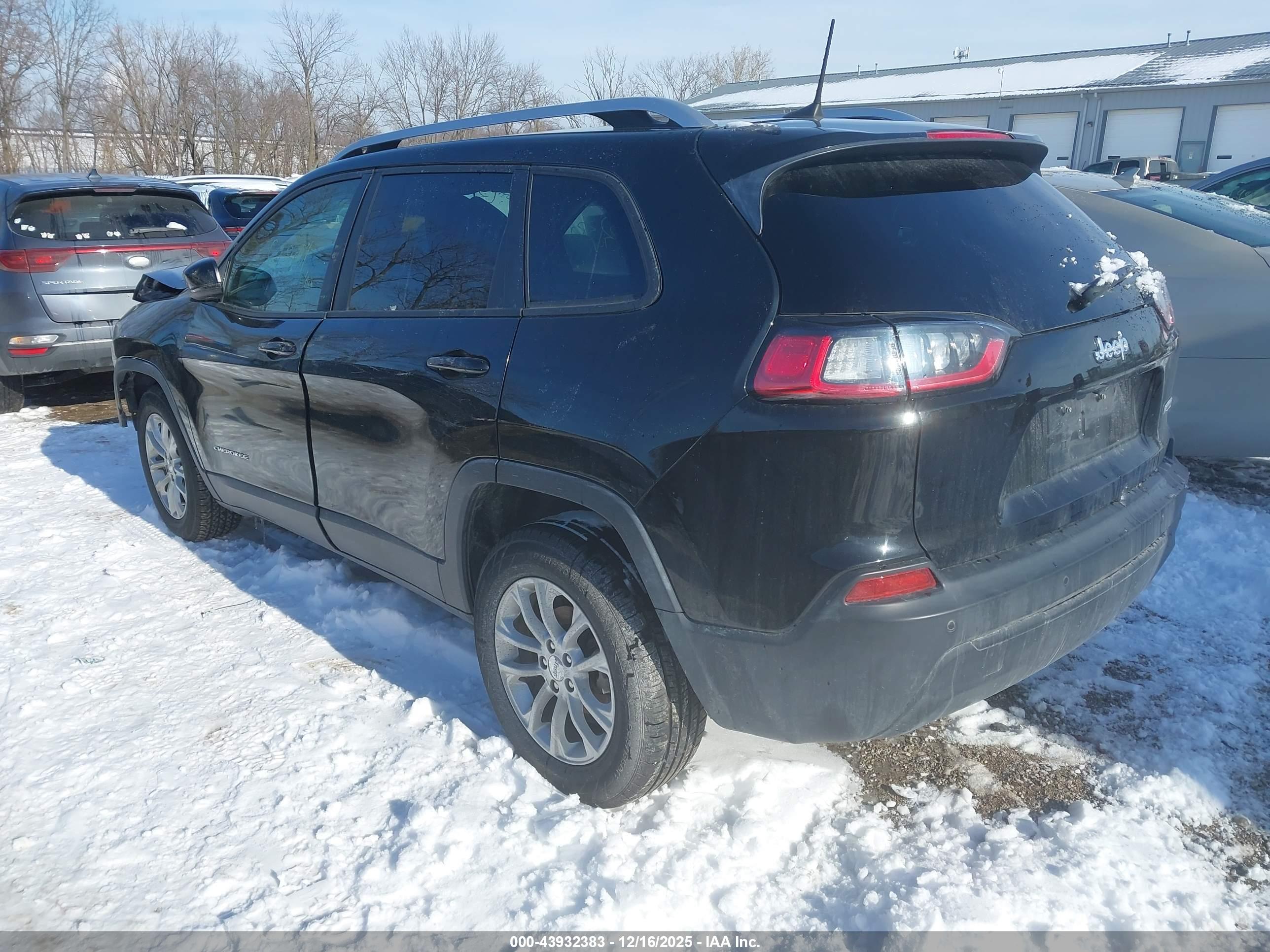 JEEP CHEROKEE image 3