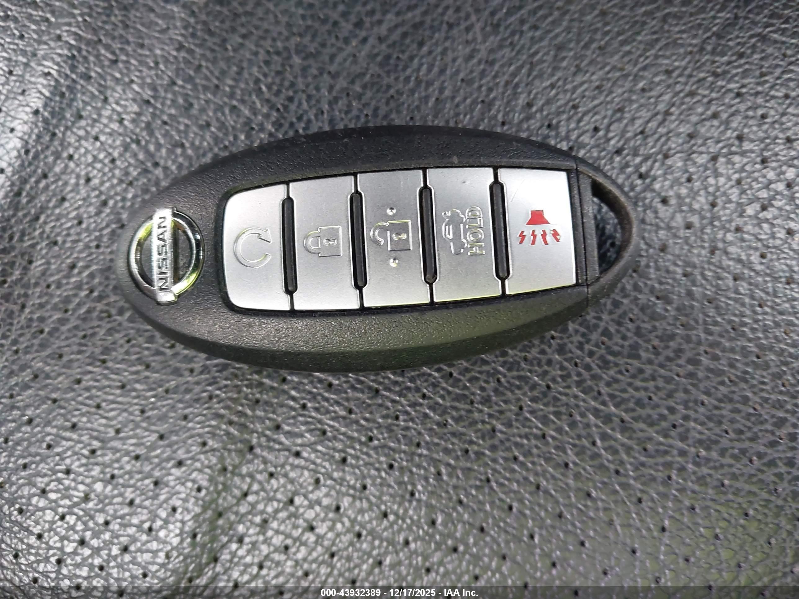 NISSAN ALTIMA image 11