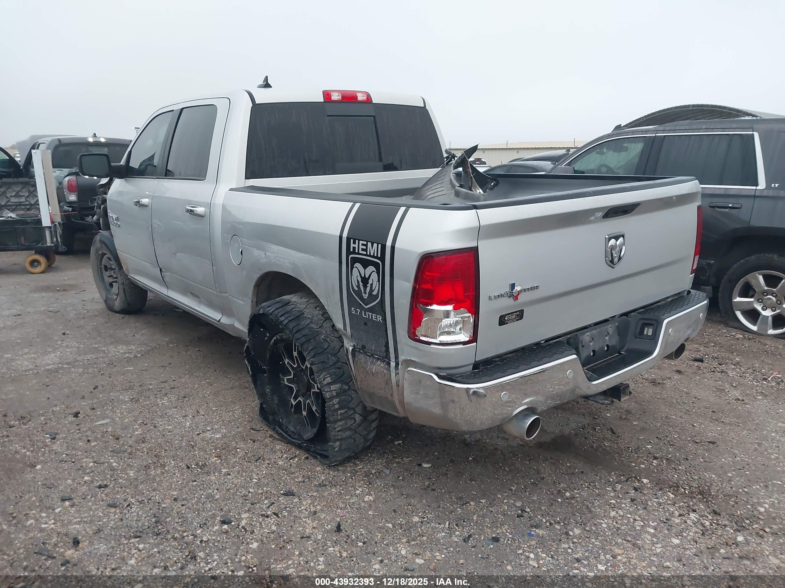 RAM 1500 image 3