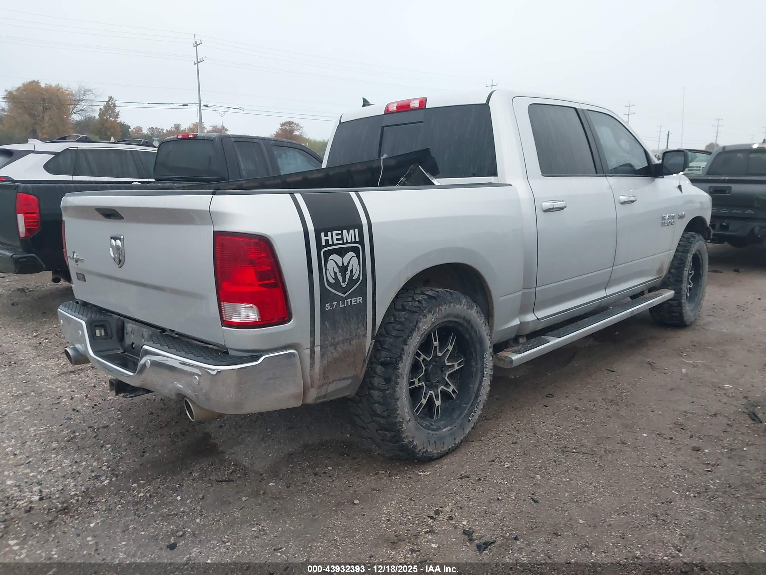 RAM 1500 image 4