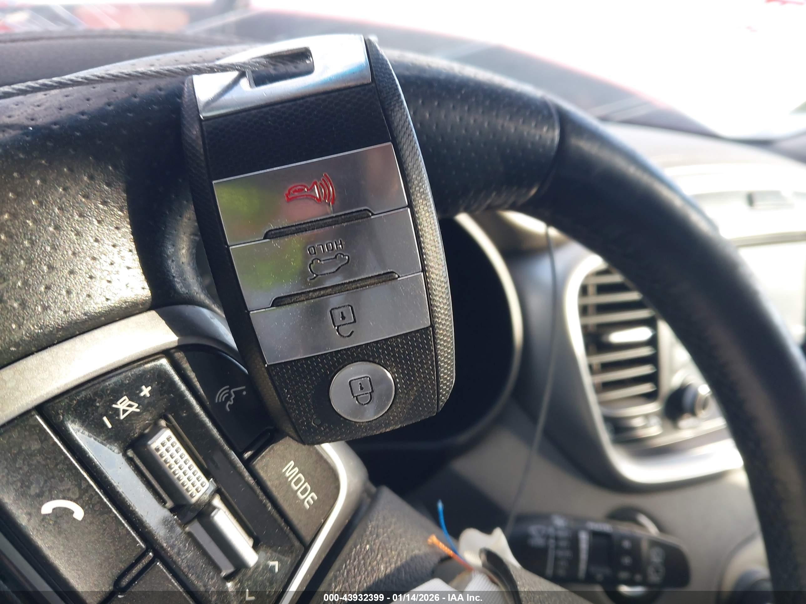KIA SORENTO image 11