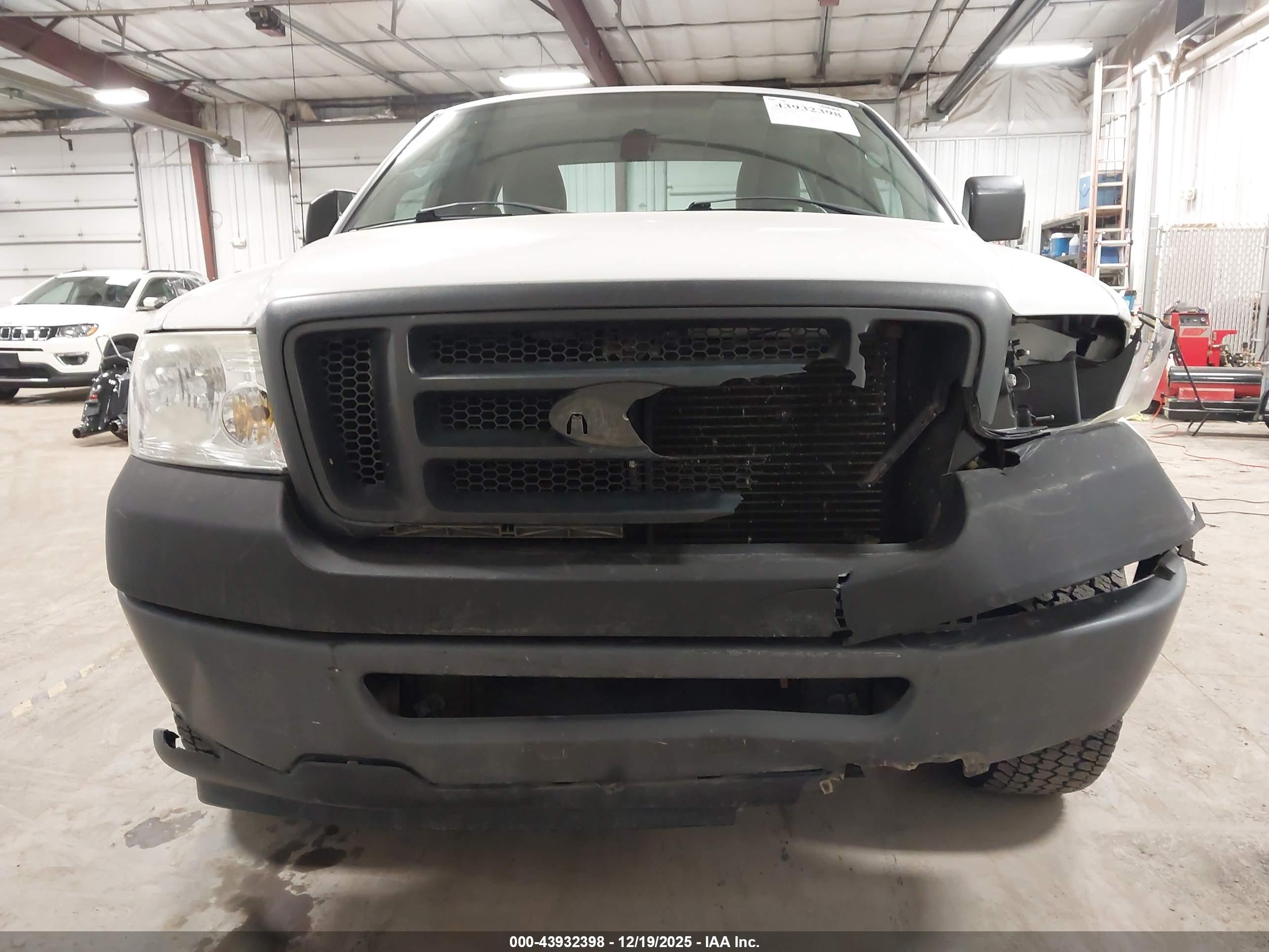 FORD F-150 image 6