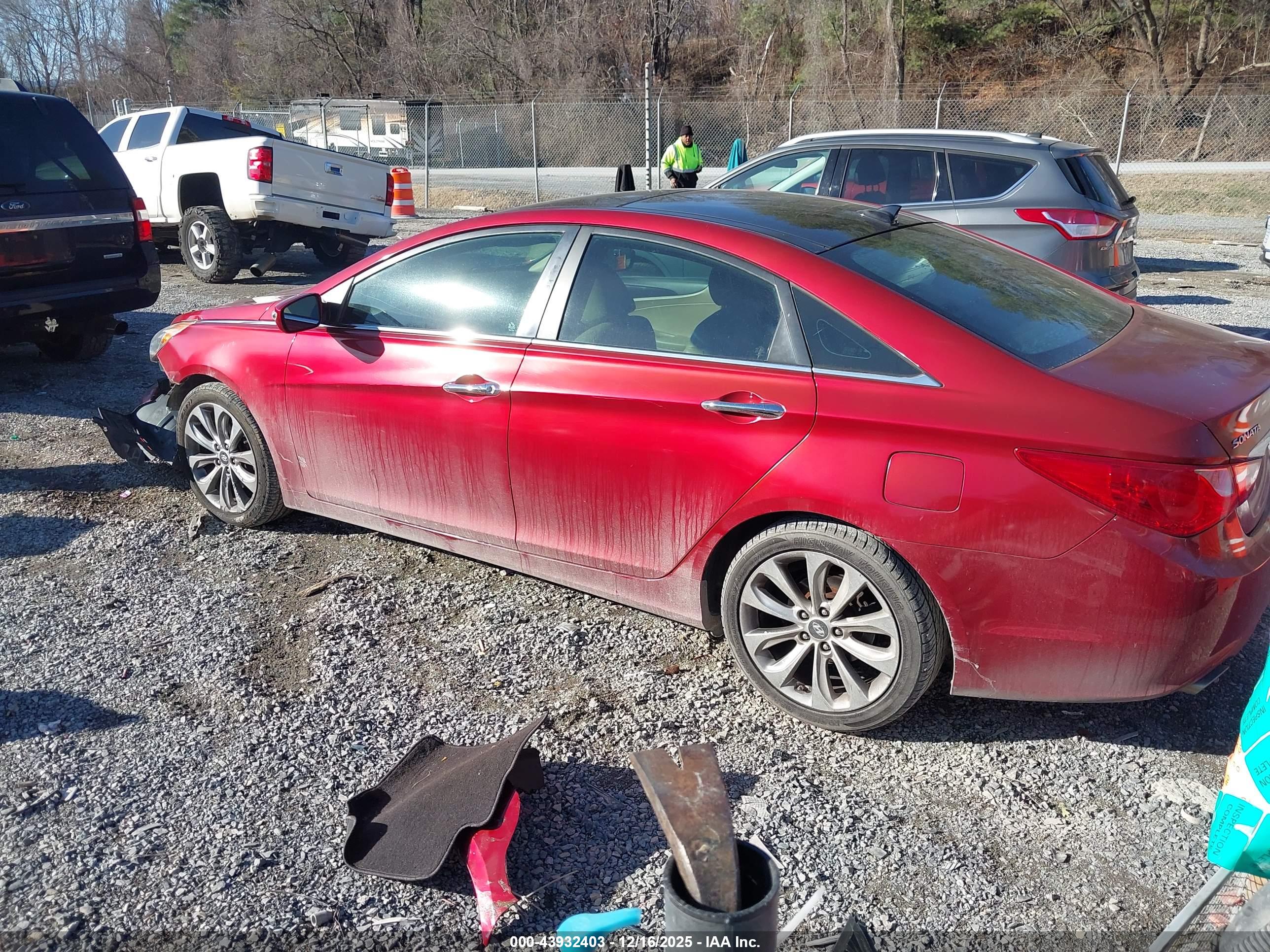 HYUNDAI SONATA image 3