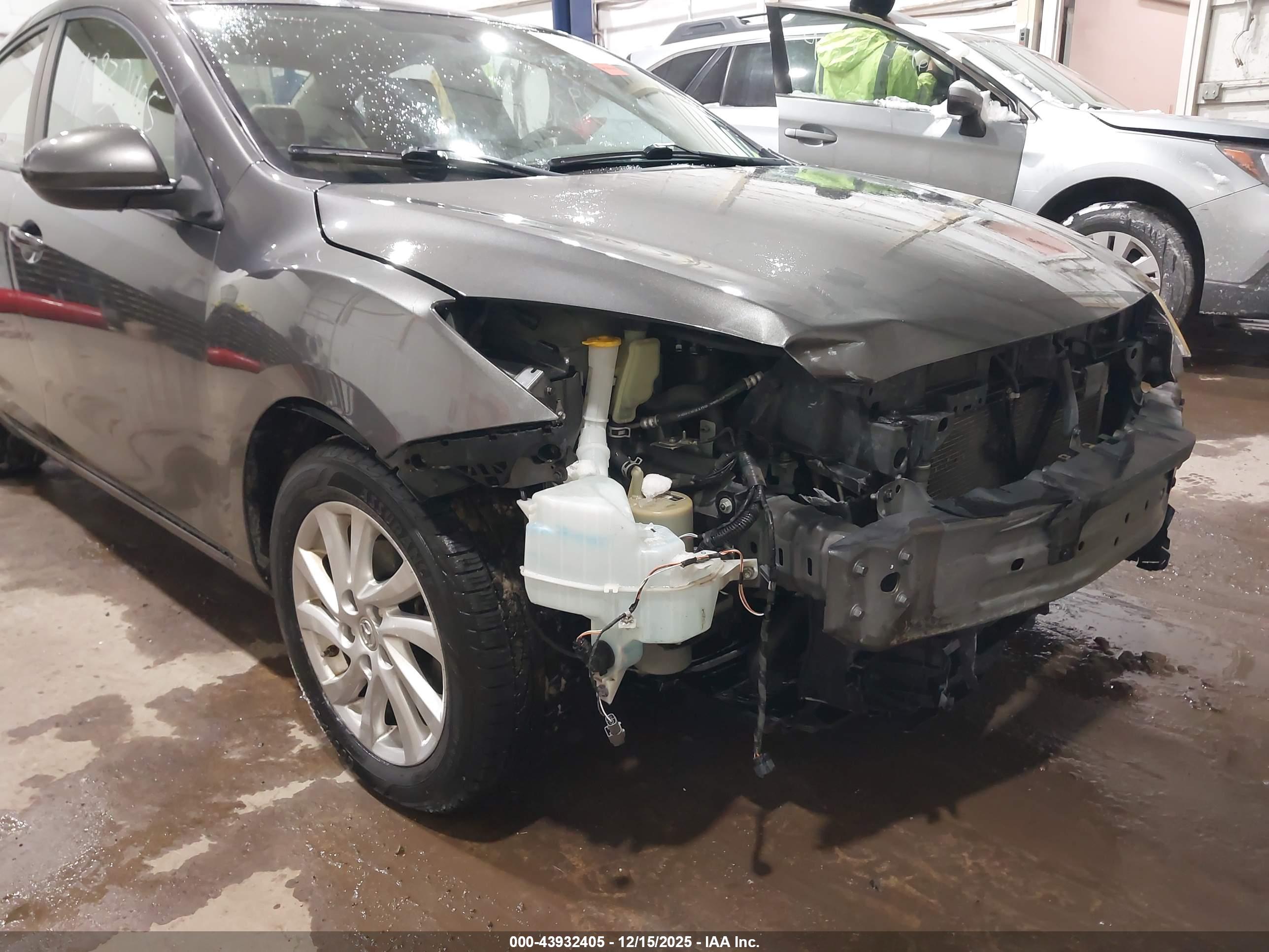MAZDA MAZDA3 image 6