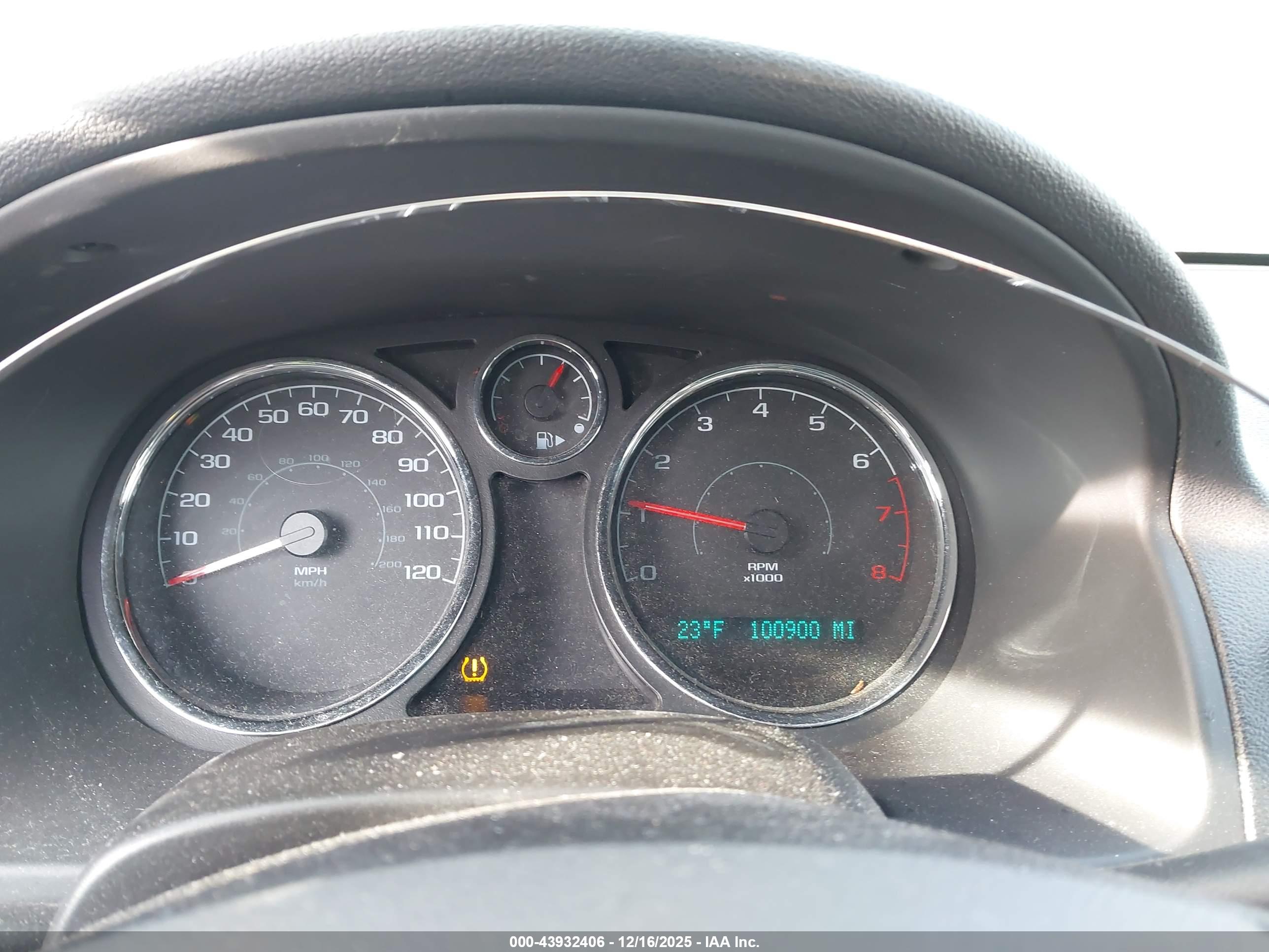 CHEVROLET COBALT image 7