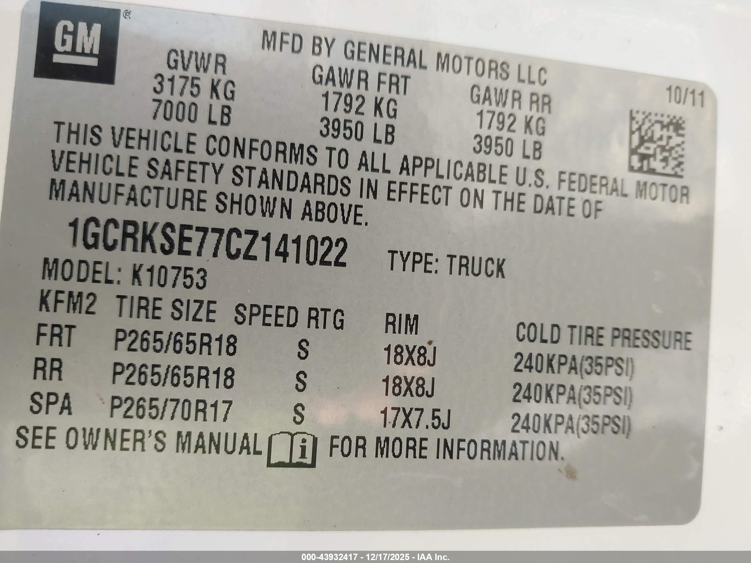 CHEVROLET SILVERADO image 9