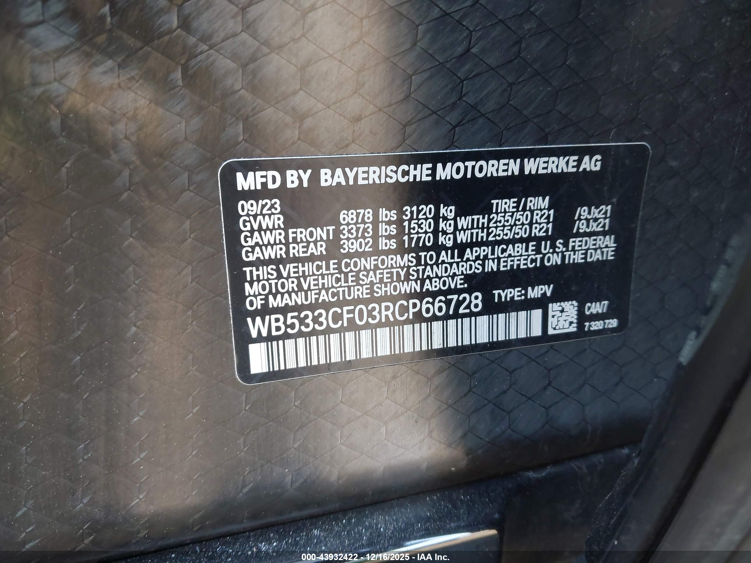 BMW IX image 9