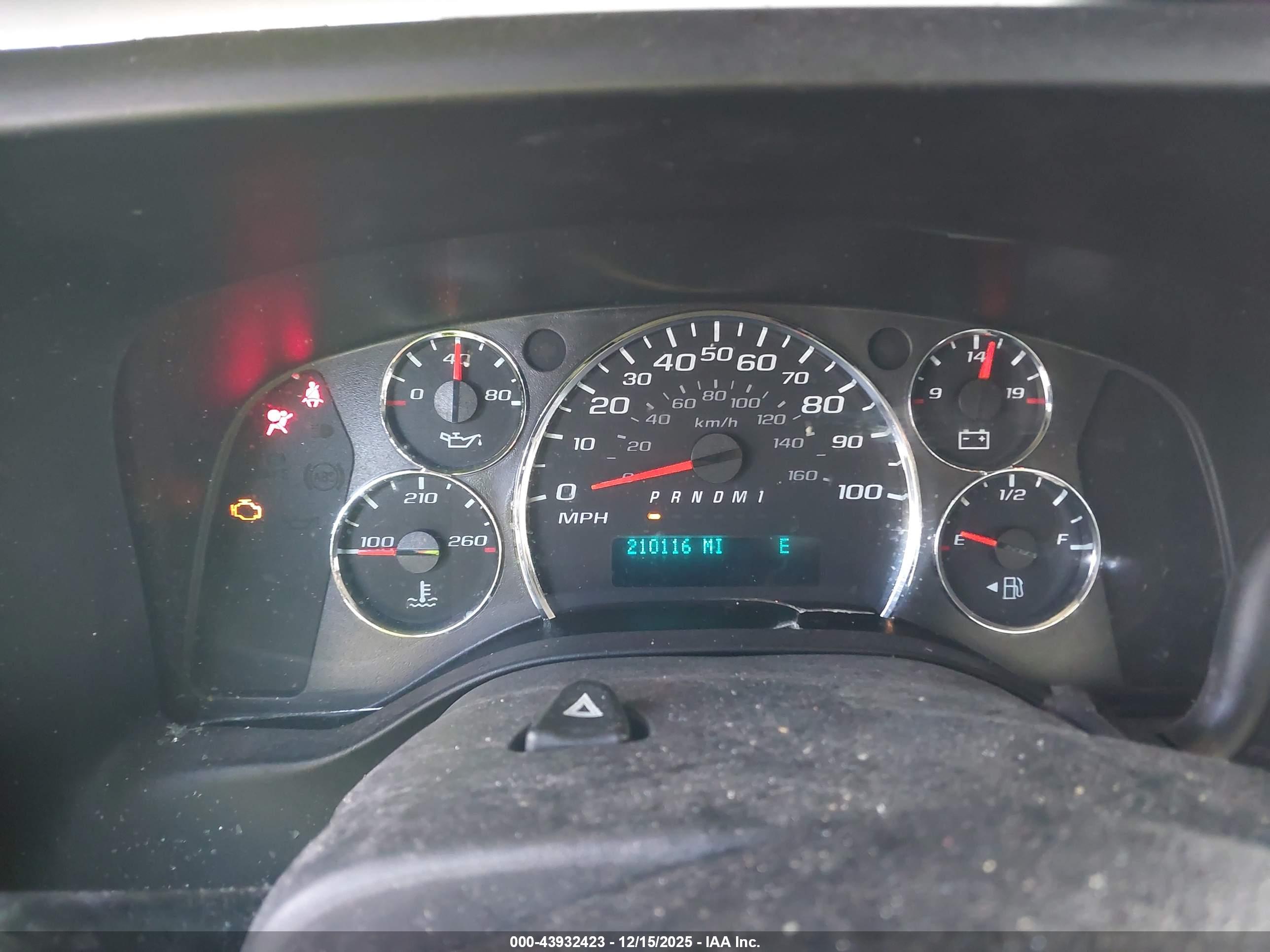 GMC SAVANA image 7