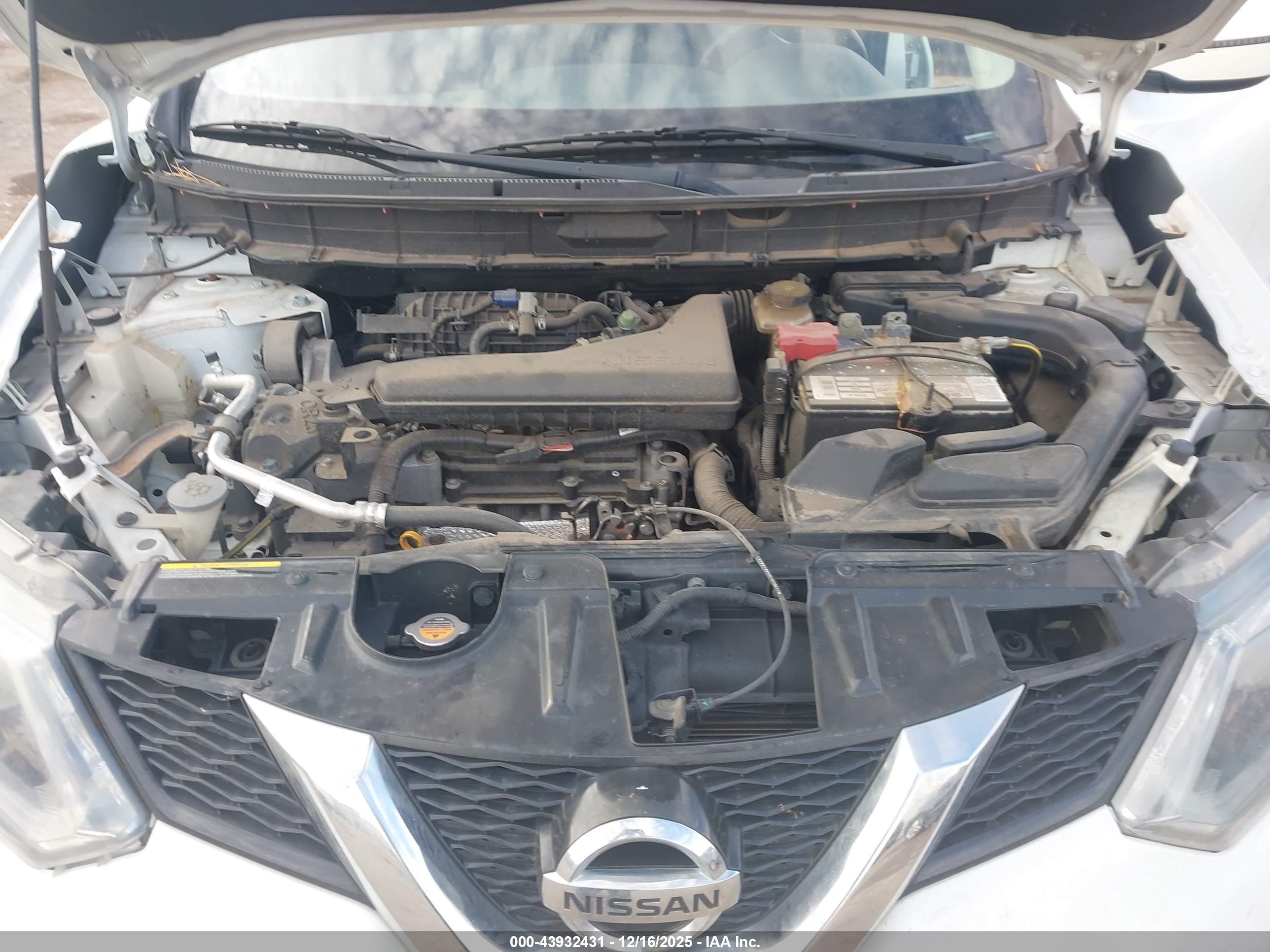 NISSAN ROGUE image 10