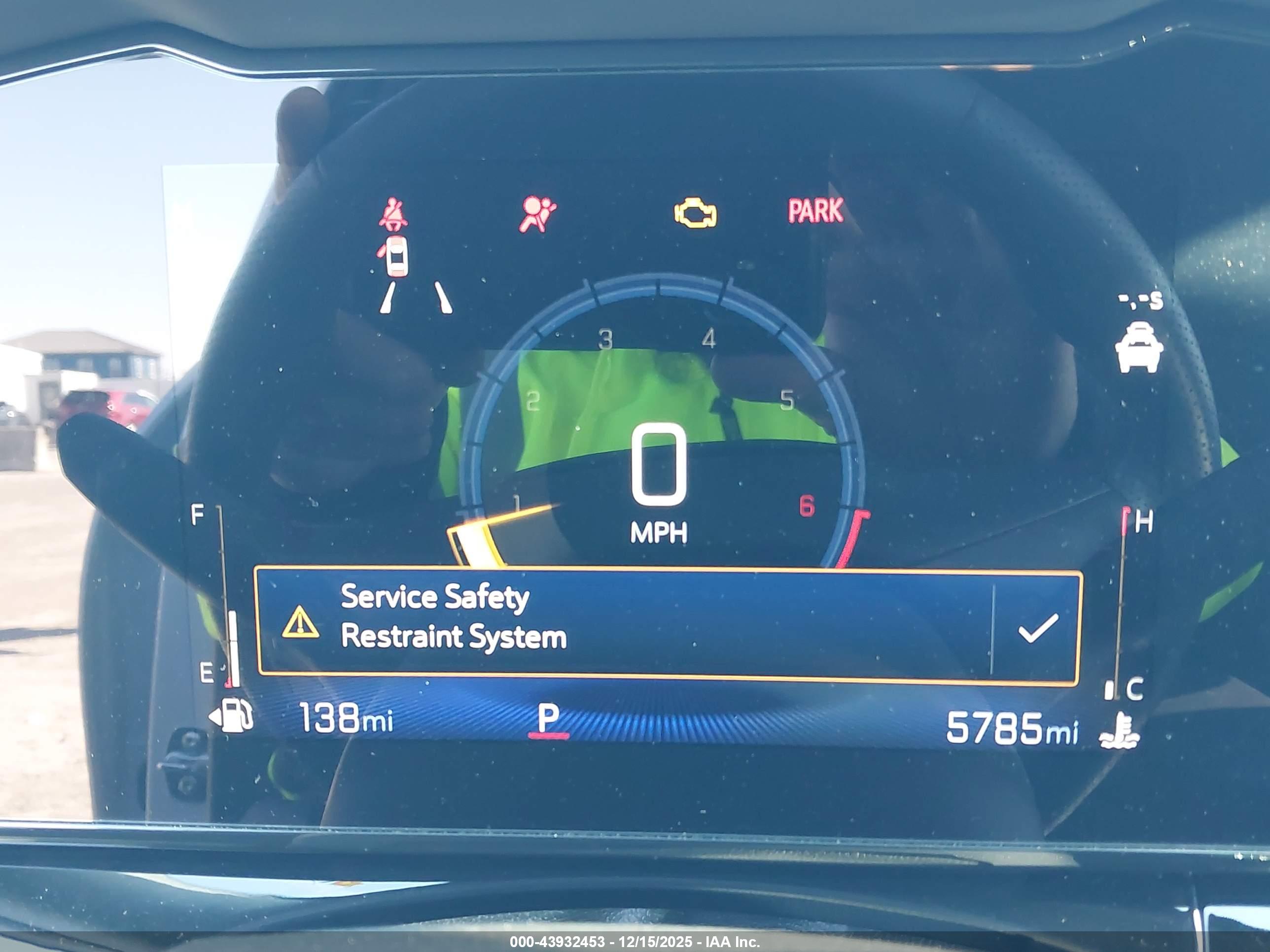 CHEVROLET TRAX image 7