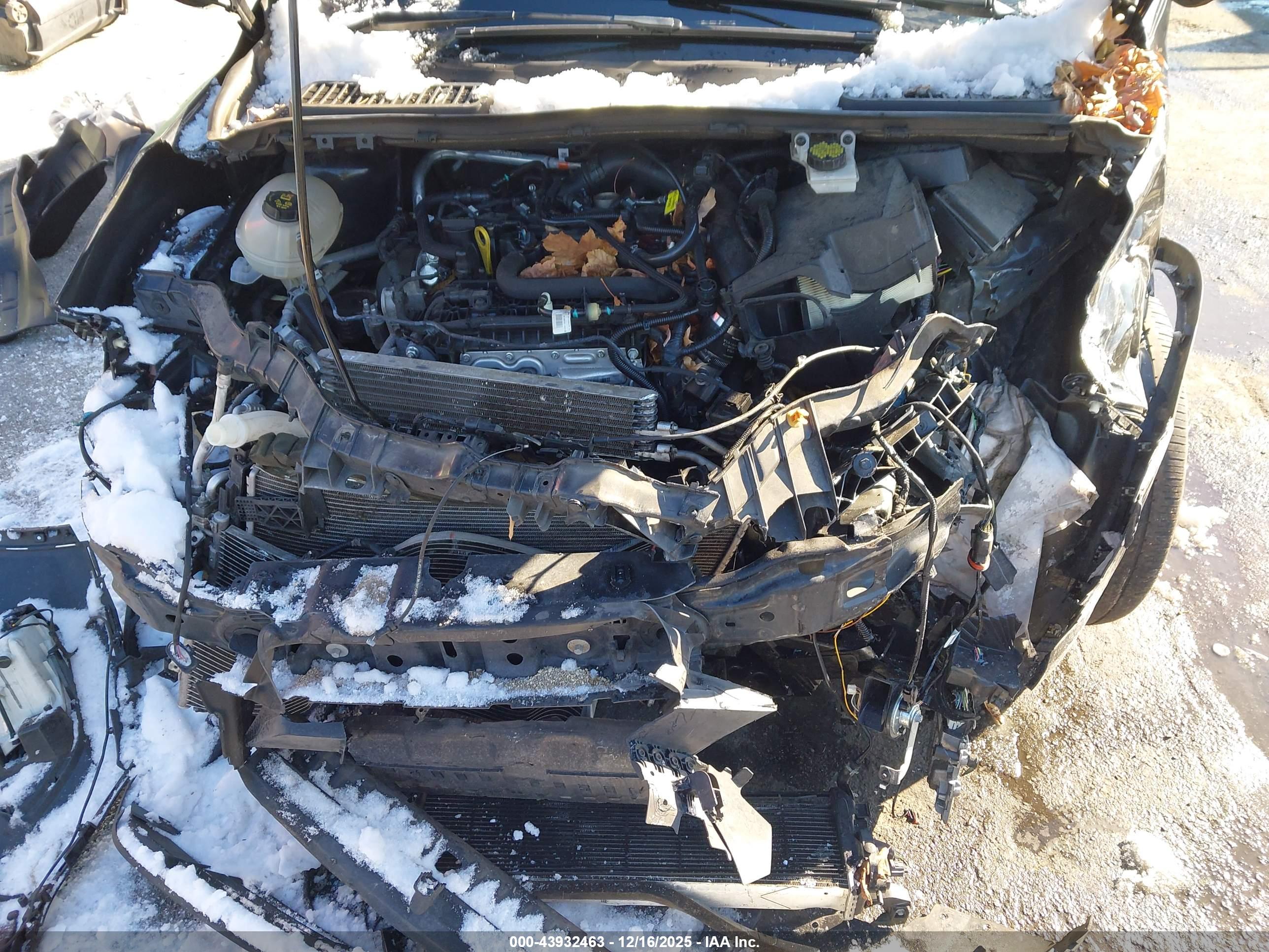 FORD ESCAPE image 10