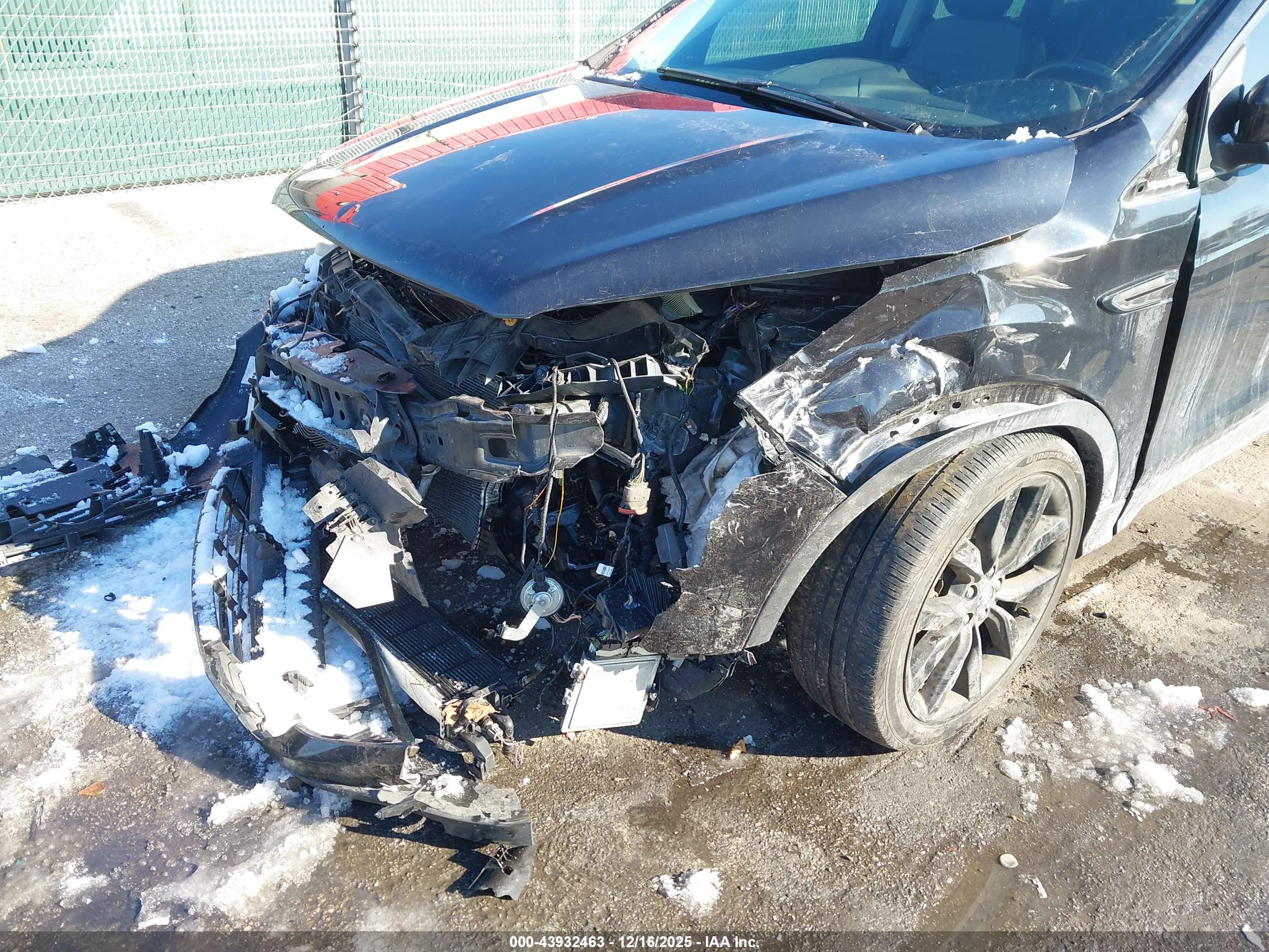 FORD ESCAPE image 6