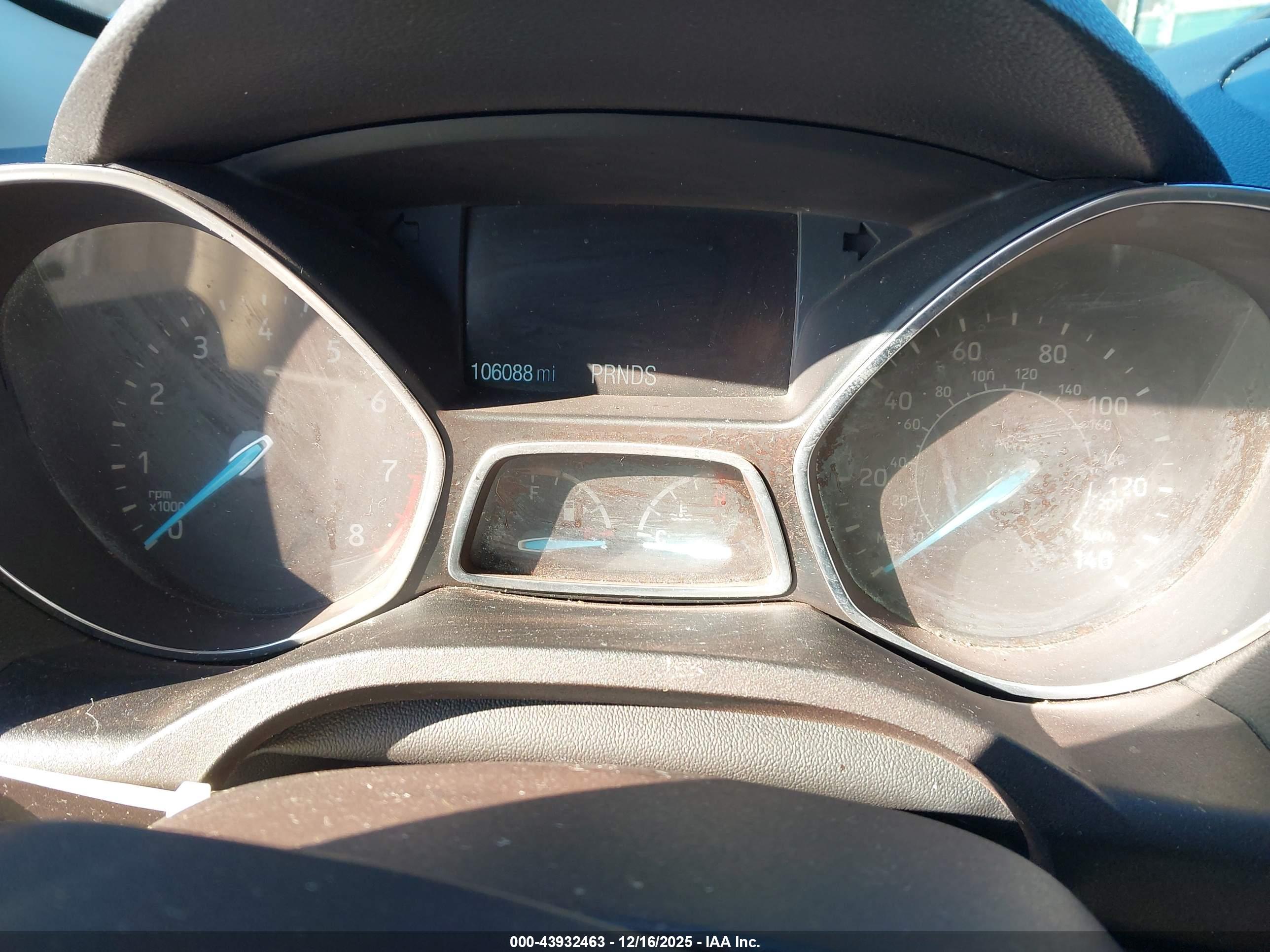 FORD ESCAPE image 7