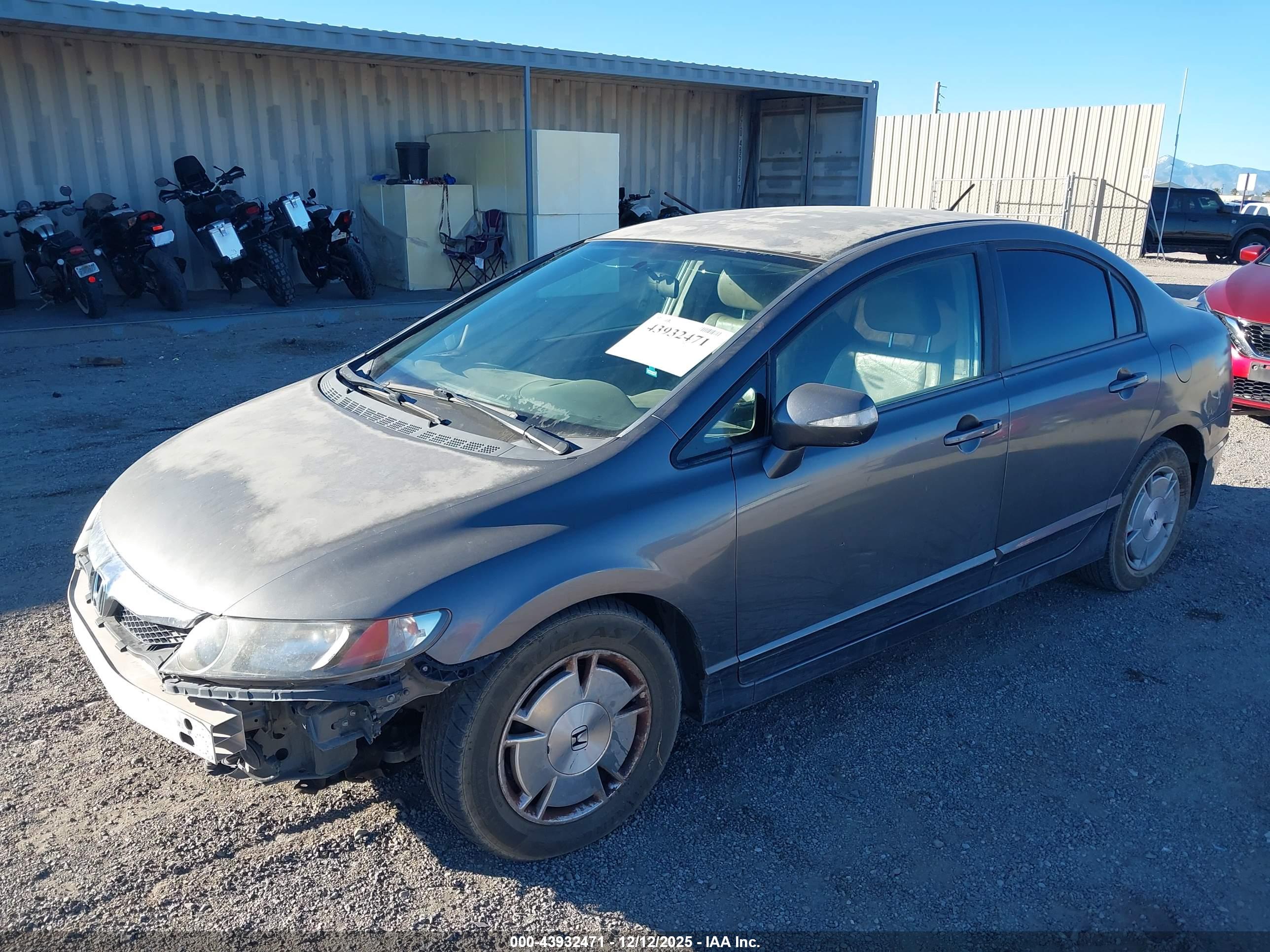 HONDA CIVIC image 2