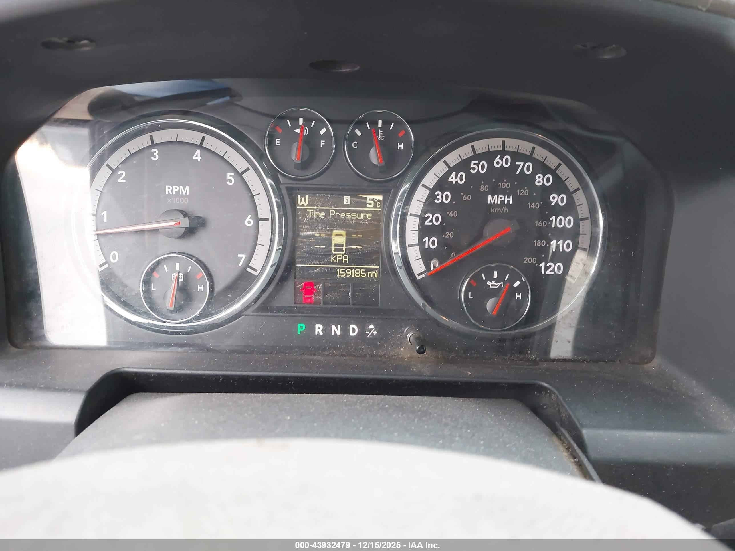DODGE RAM image 7