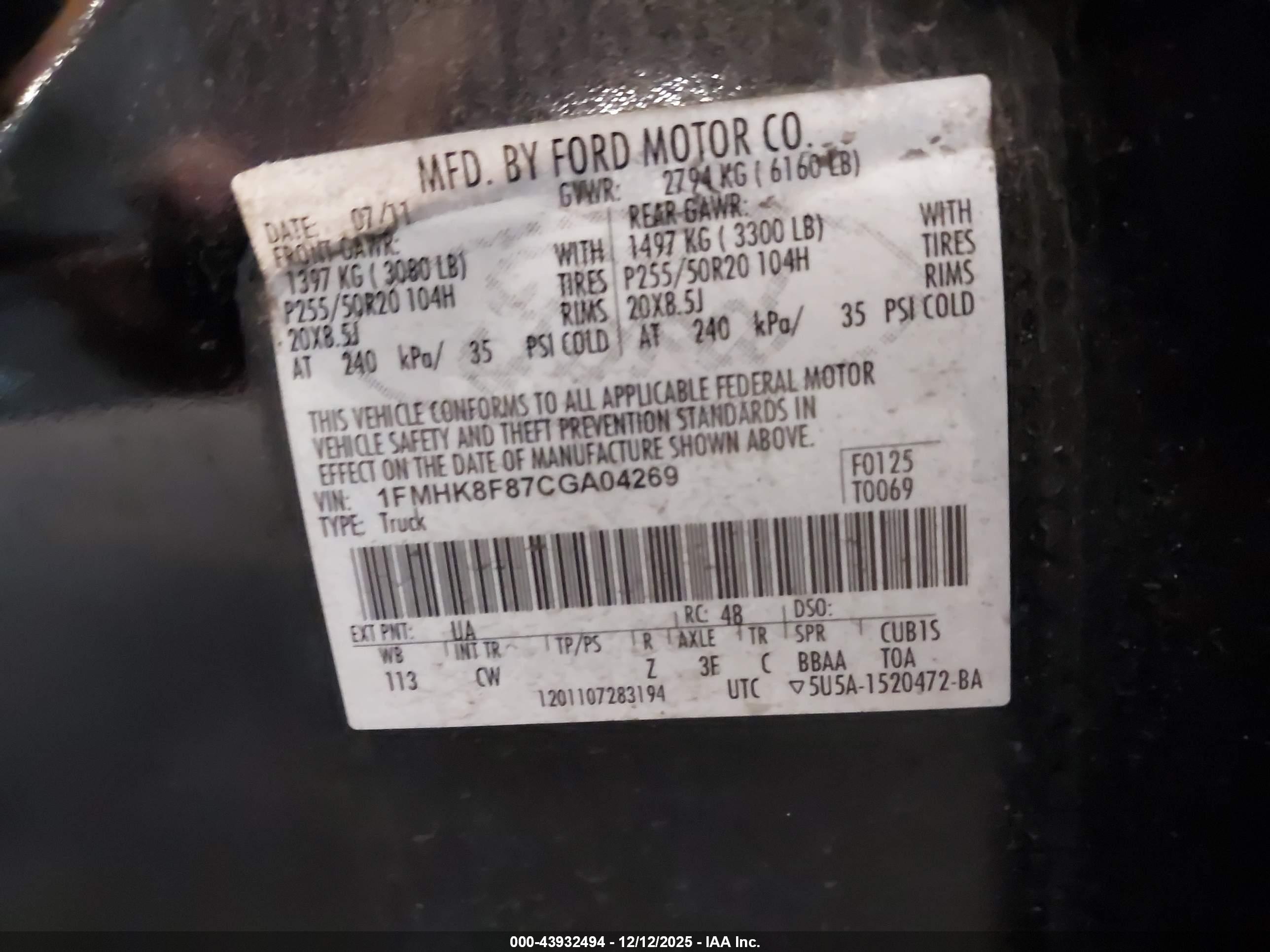 FORD EXPLORER image 9