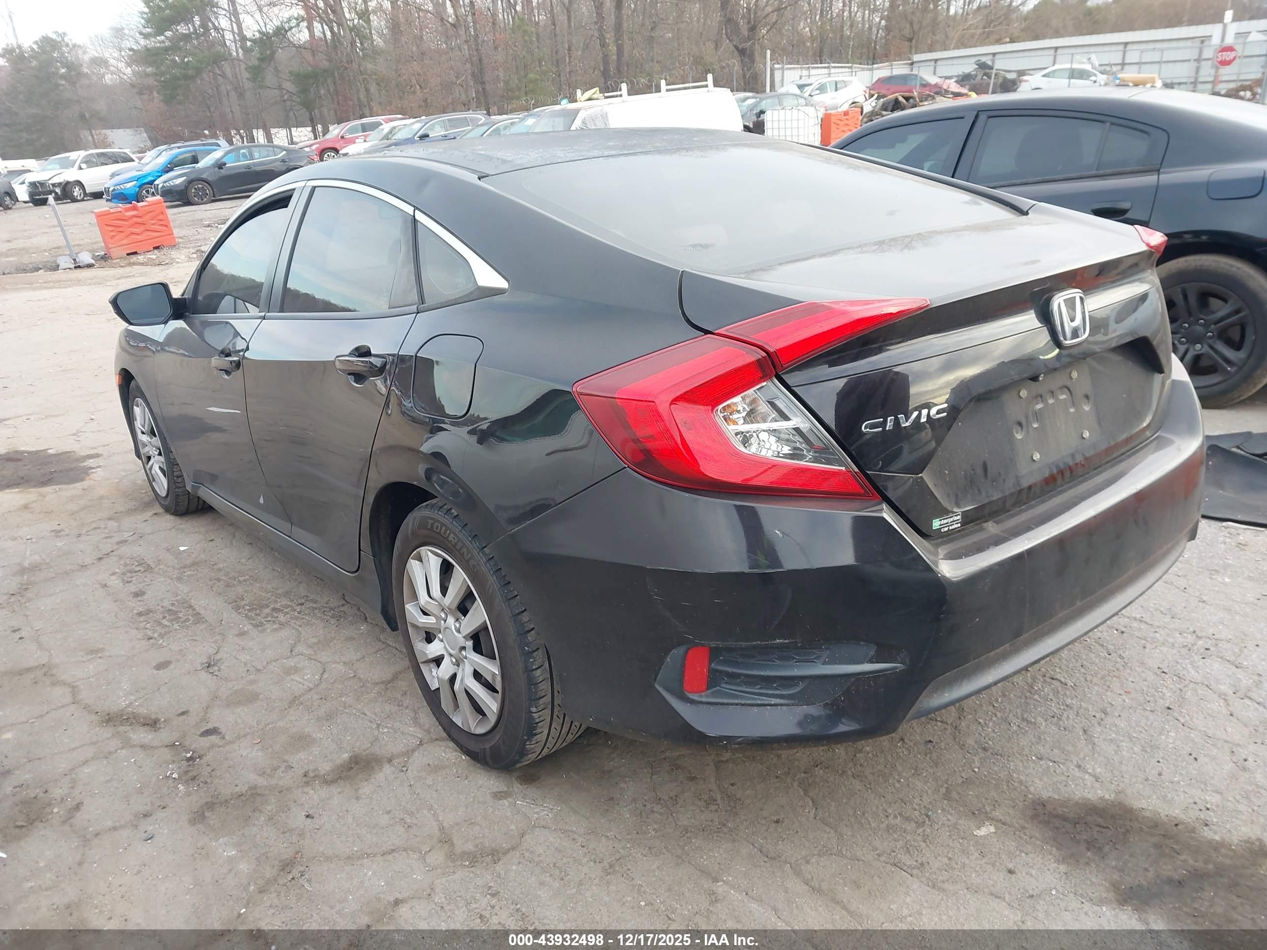 HONDA CIVIC image 3