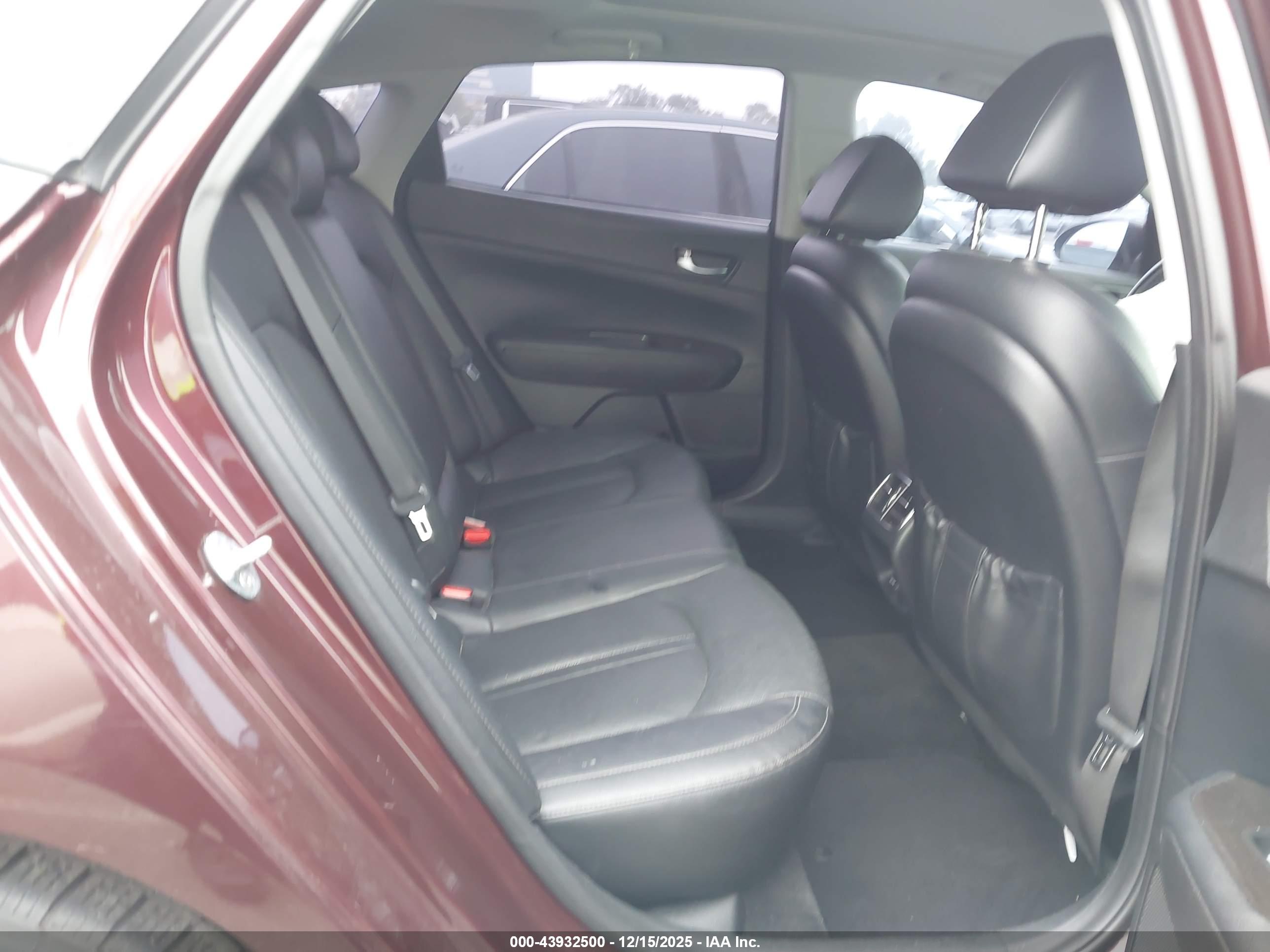 KIA OPTIMA image 8
