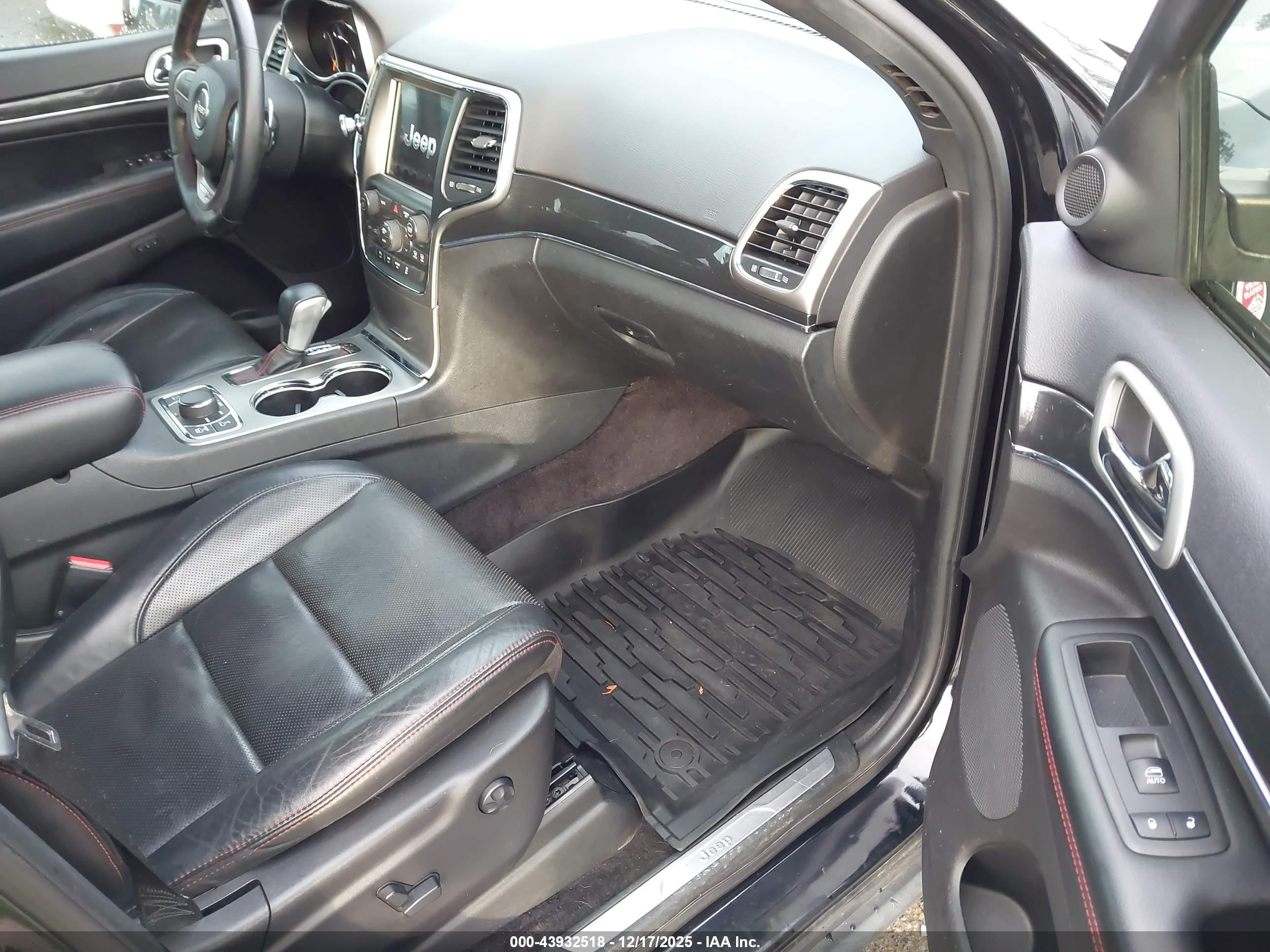 JEEP GRAND image 5