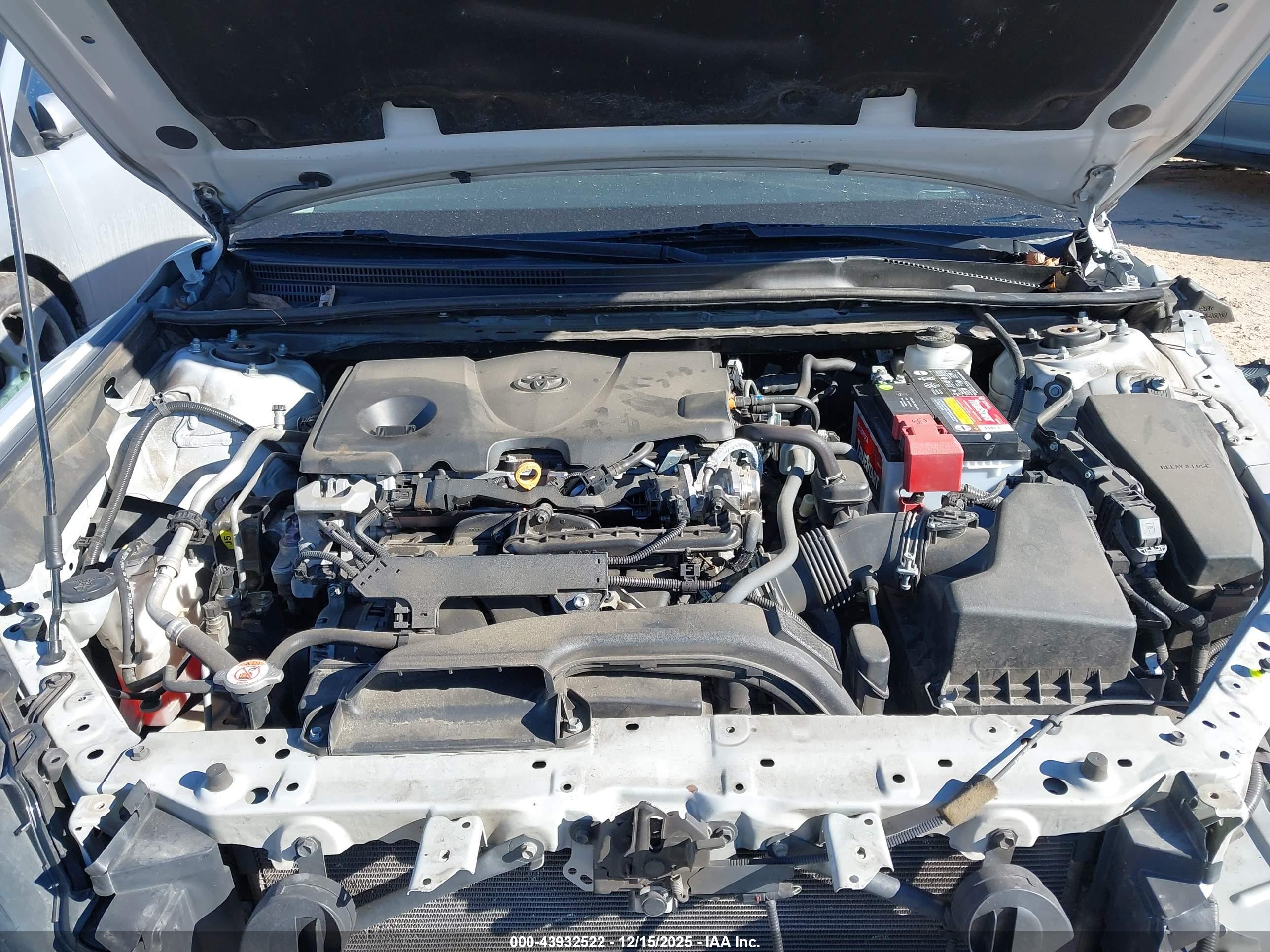 TOYOTA CAMRY image 10