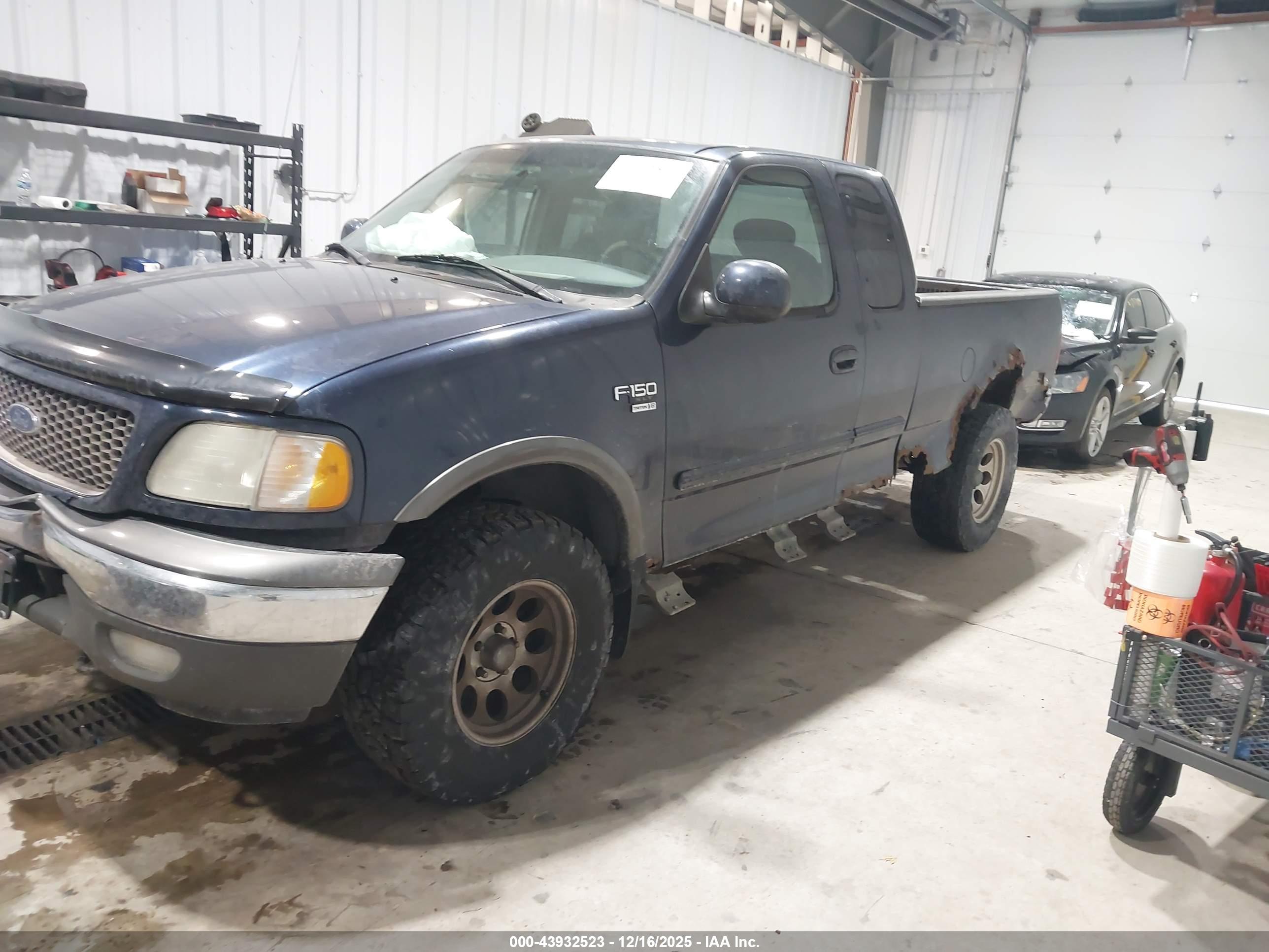FORD F-150 image 2