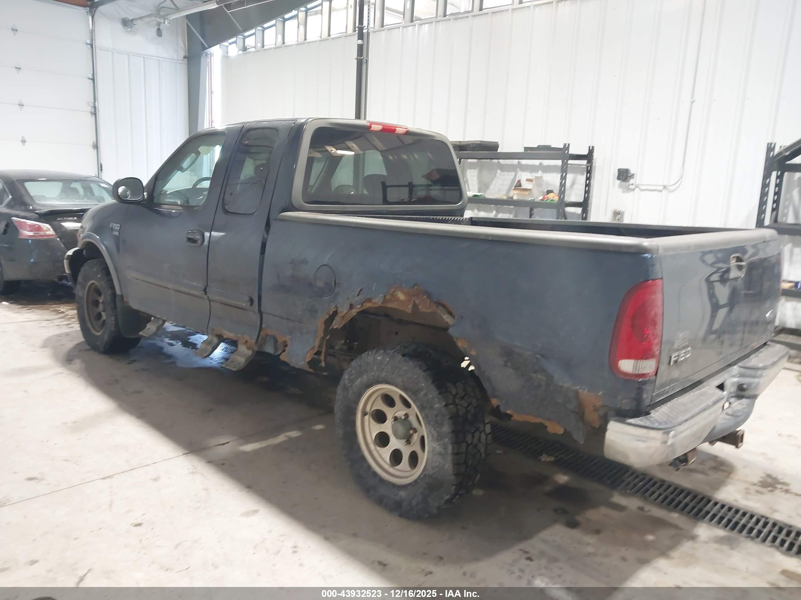 FORD F-150 image 3