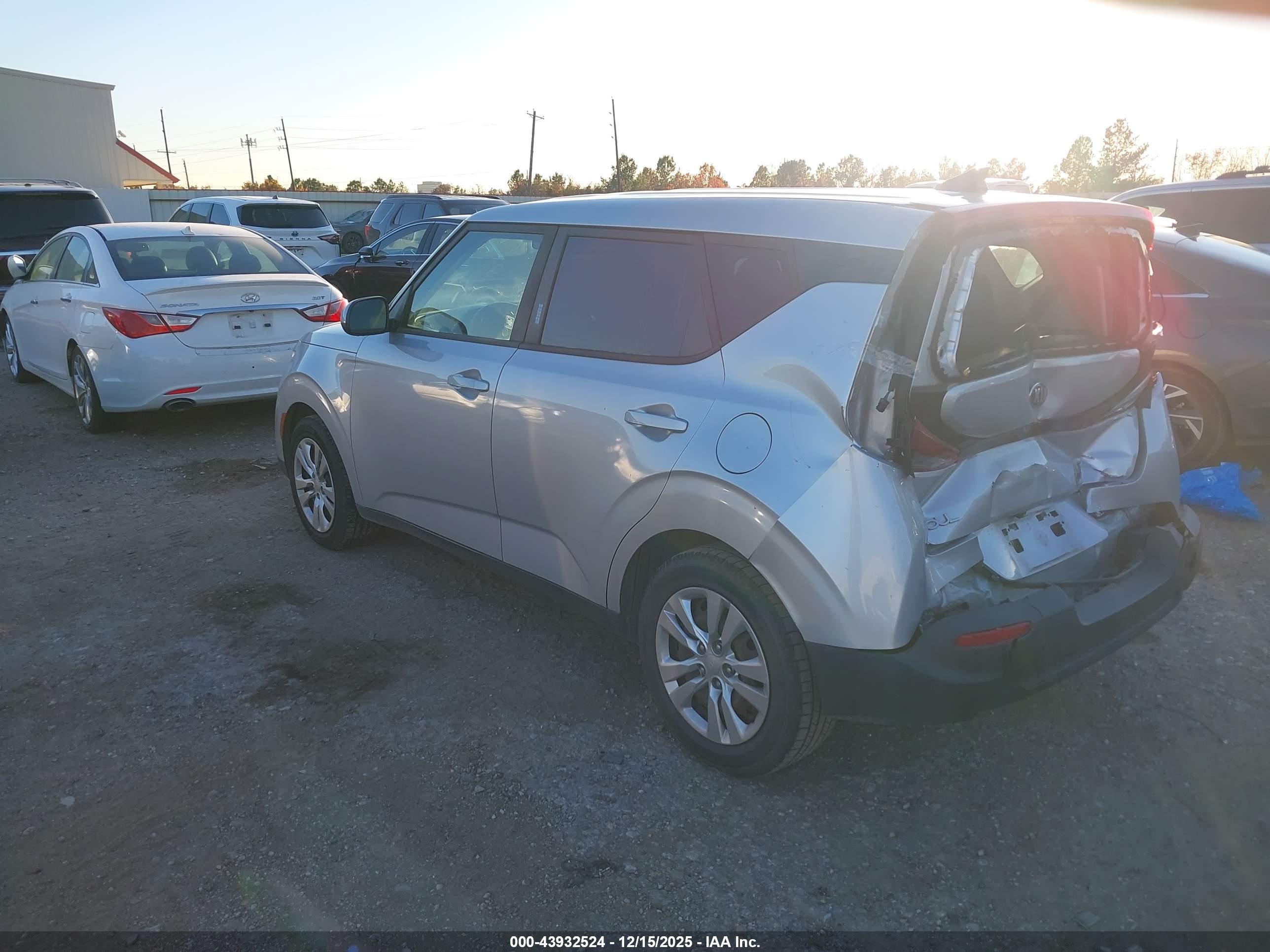 KIA SOUL image 3