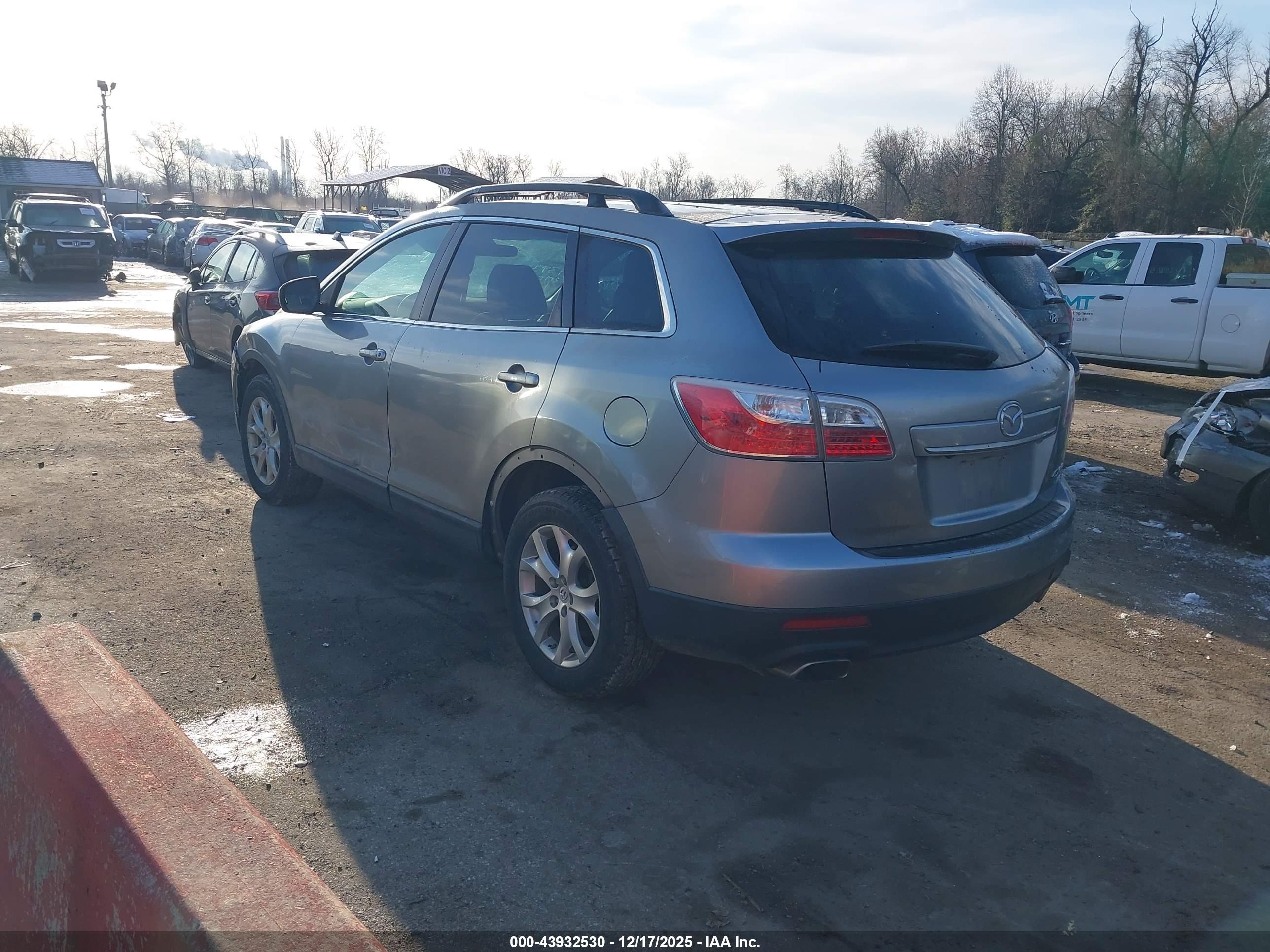 MAZDA CX-9 image 3