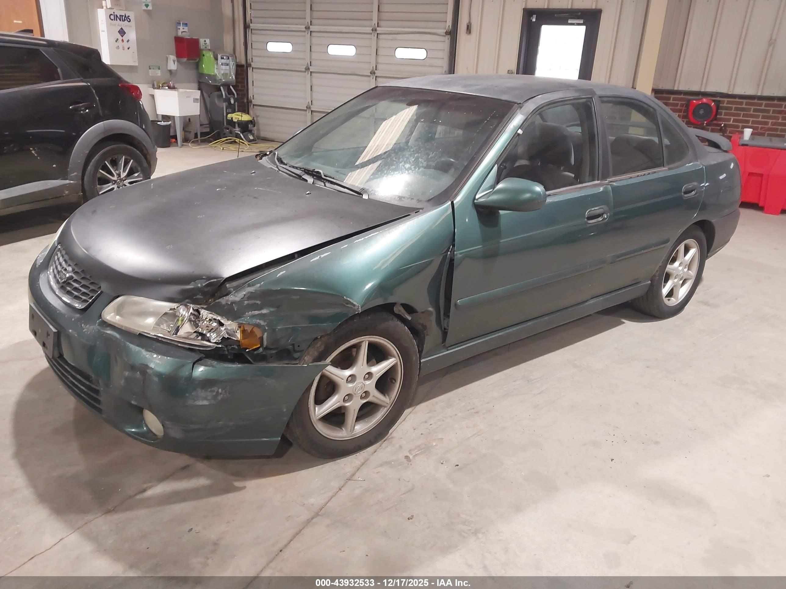 NISSAN SENTRA image 2