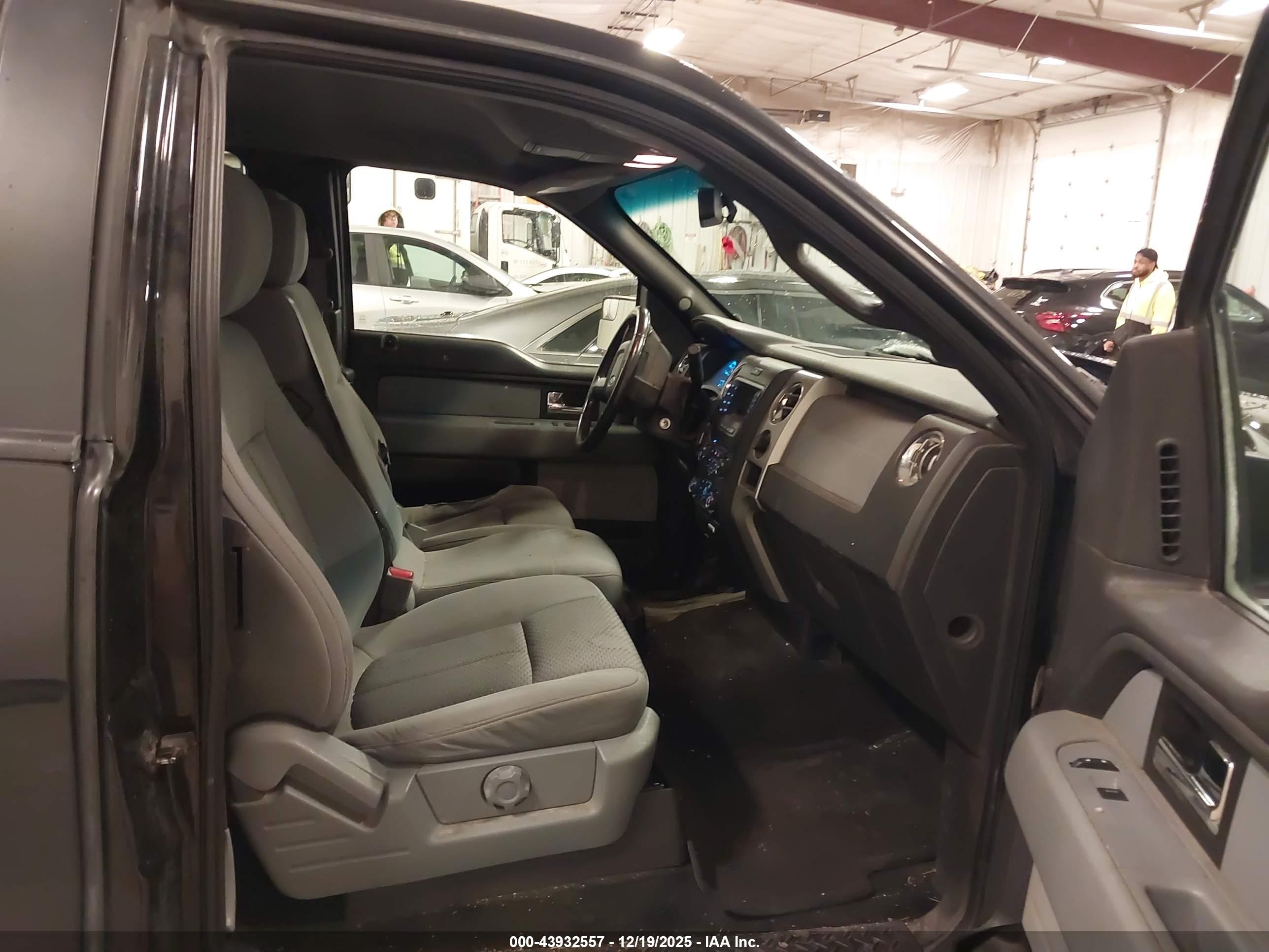 FORD F-150 image 5