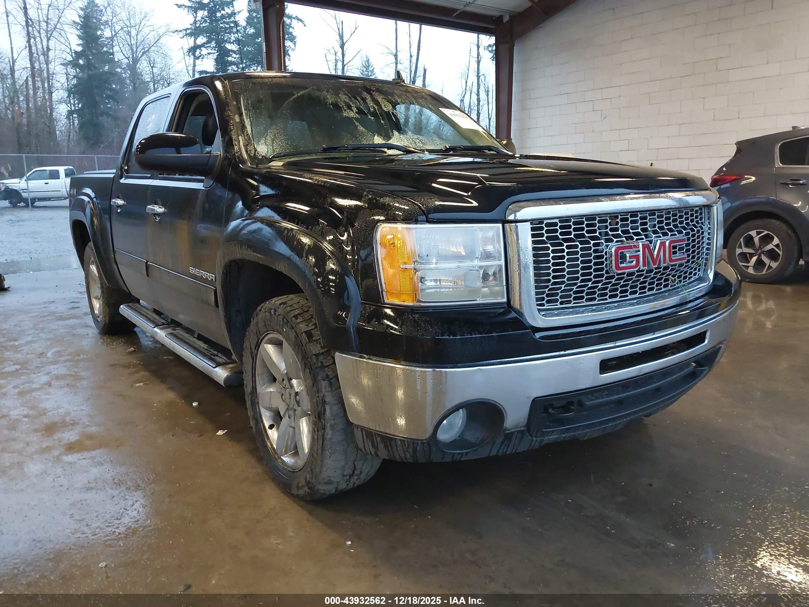 GMC SIERRA image 6