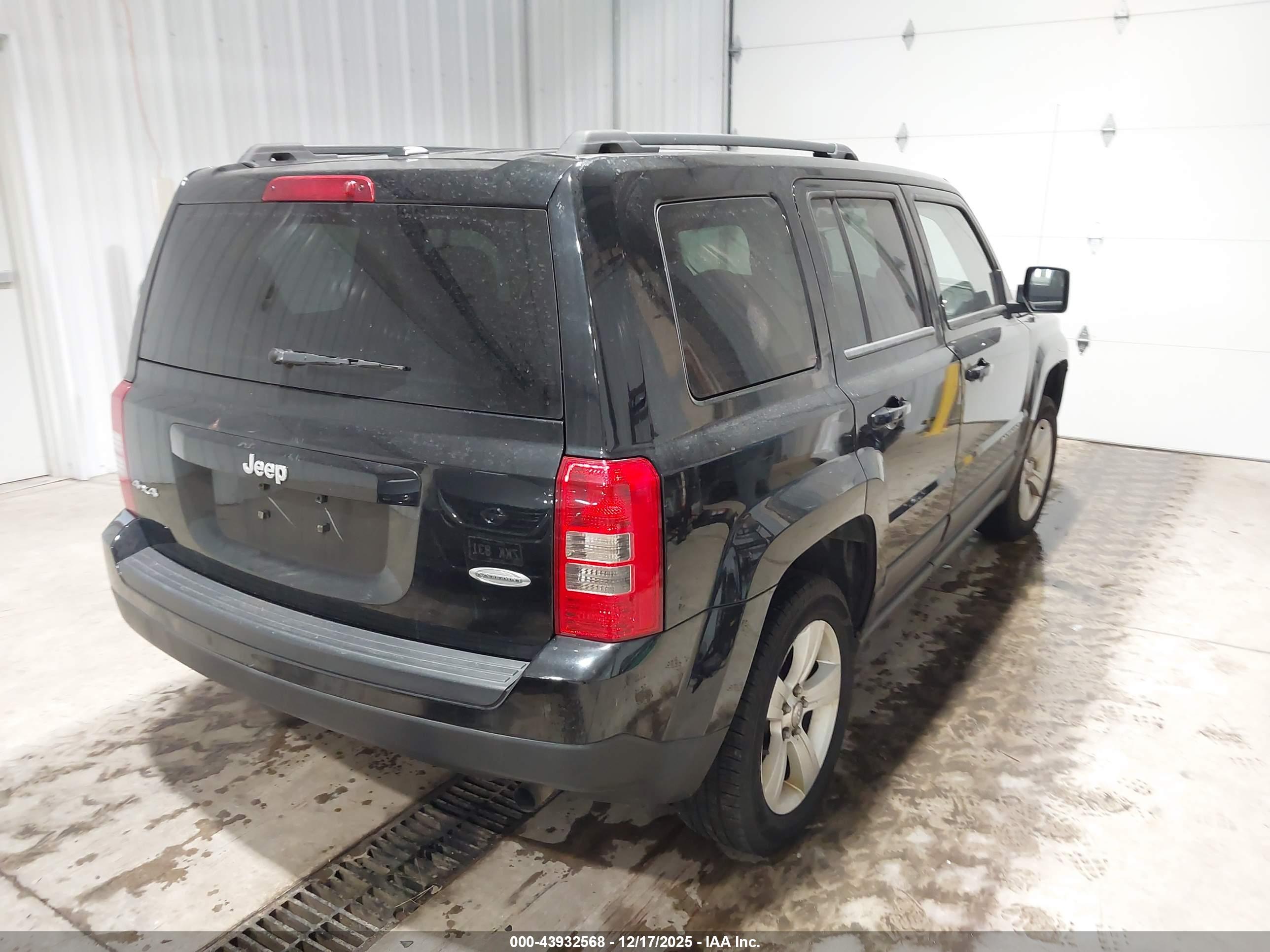 JEEP PATRIOT image 4