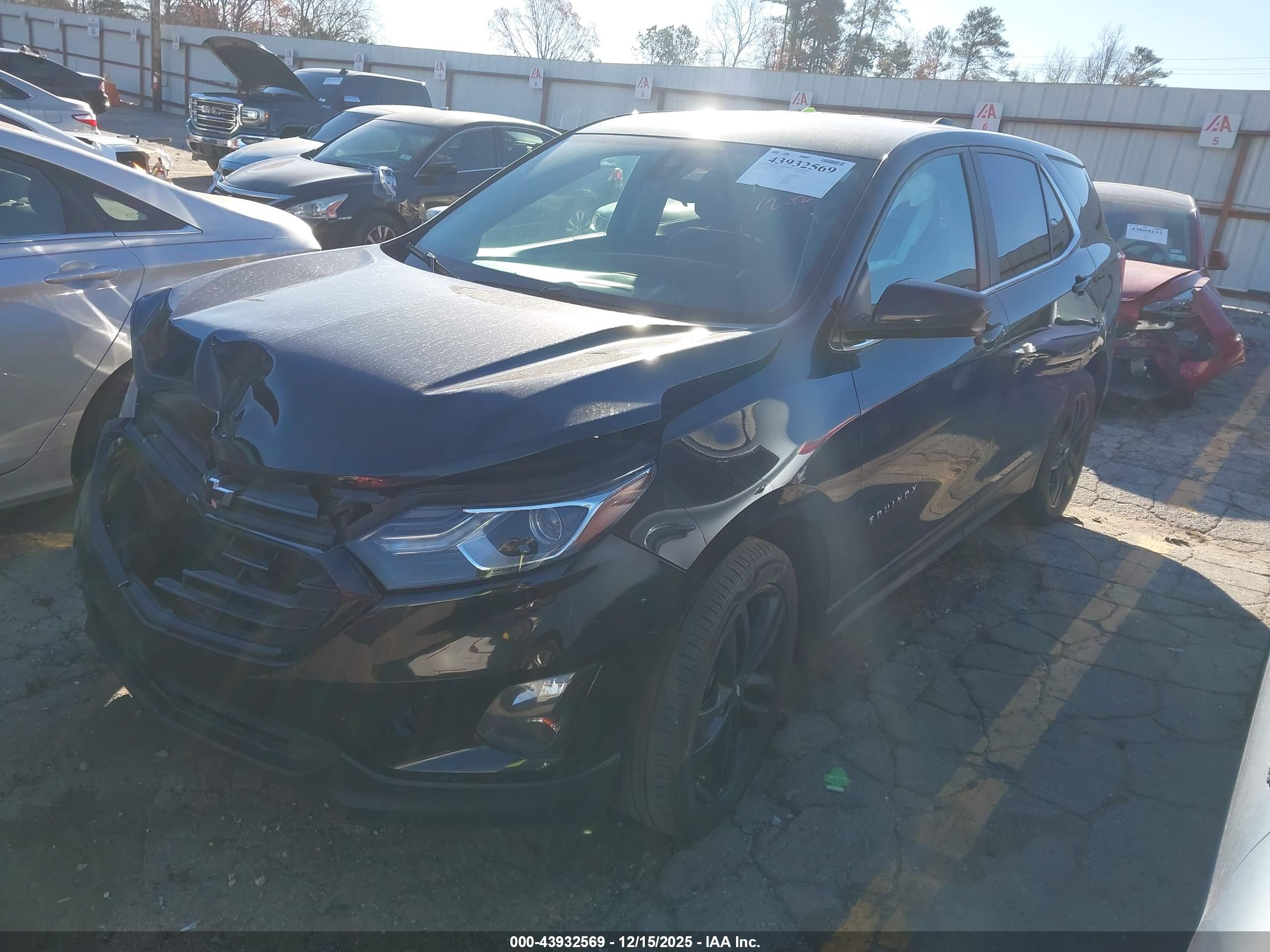 CHEVROLET EQUINOX image 2