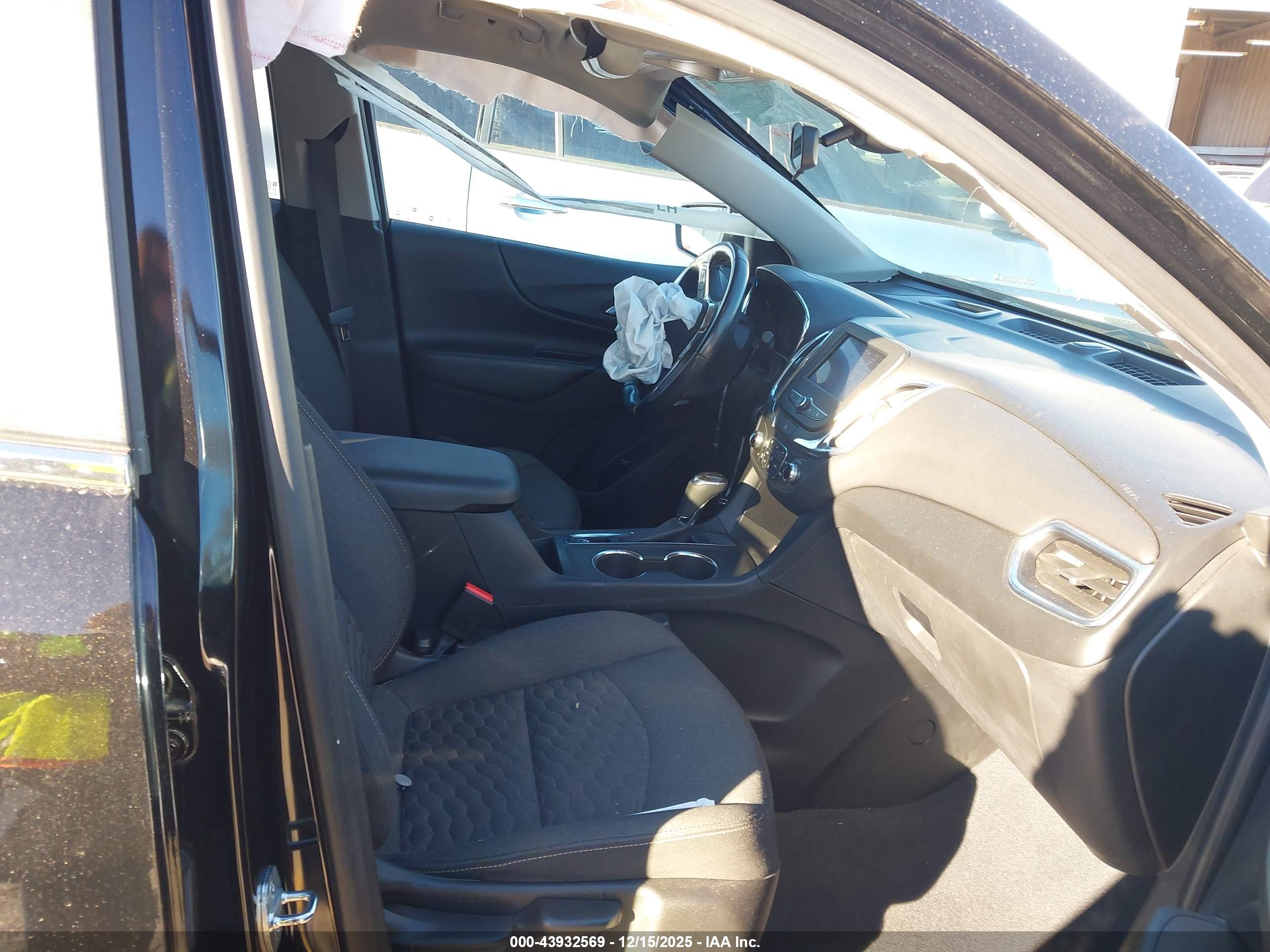CHEVROLET EQUINOX image 5