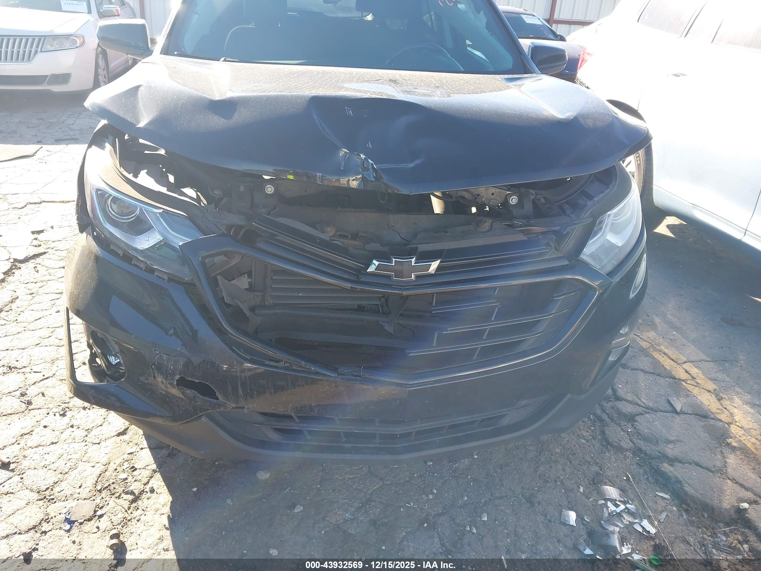 CHEVROLET EQUINOX image 6