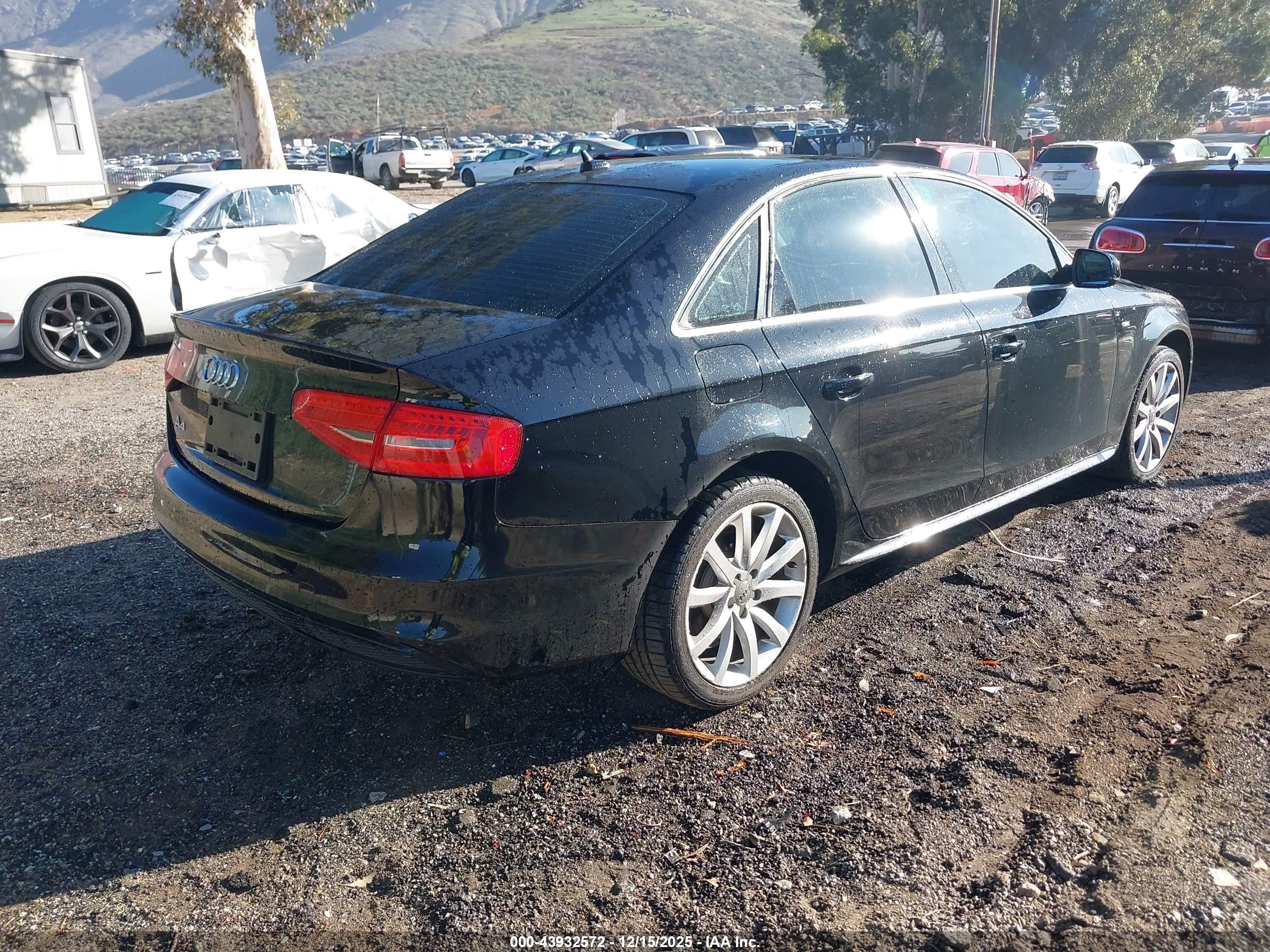 AUDI A4 image 4
