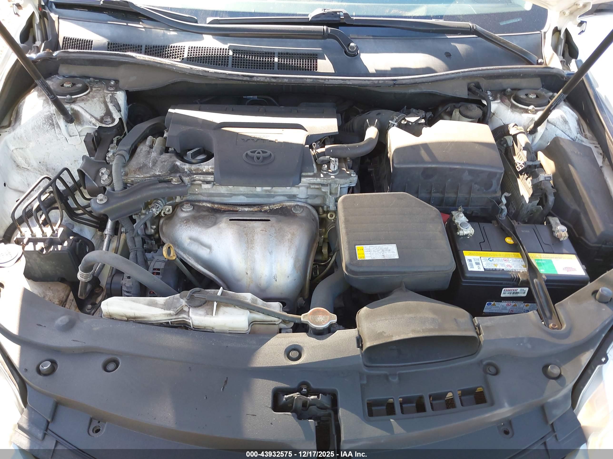 TOYOTA CAMRY image 10