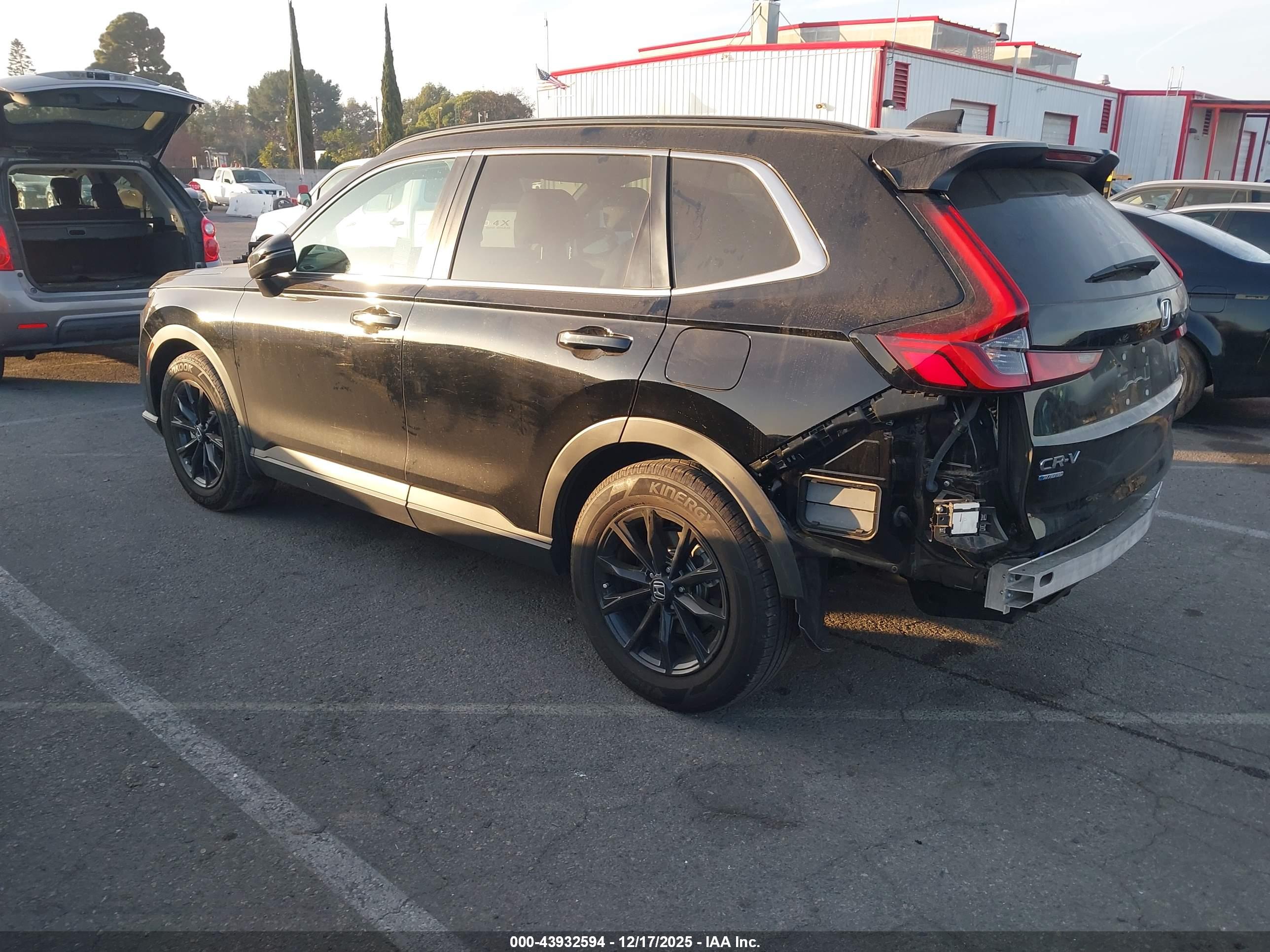 HONDA CR-V image 3