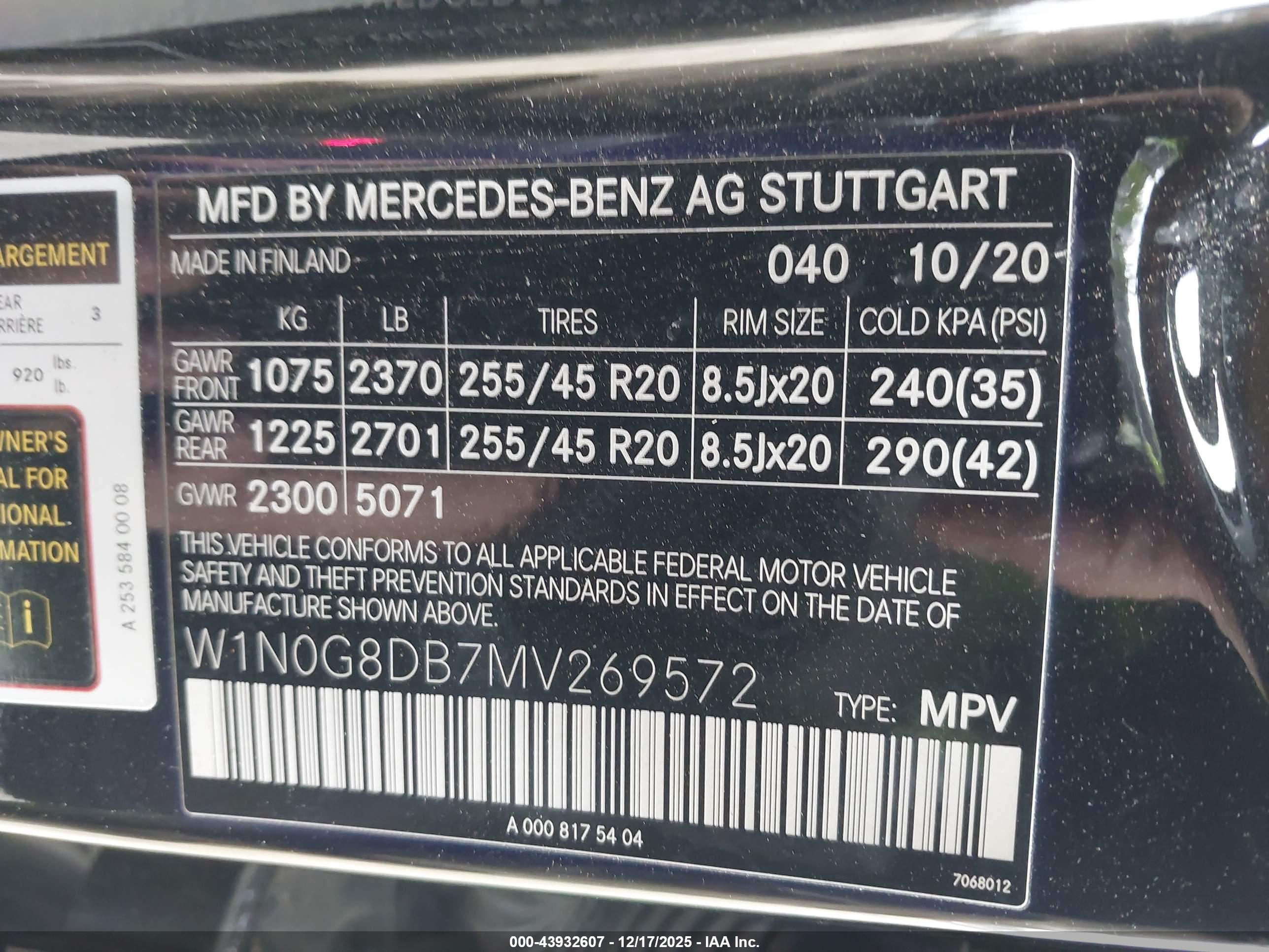 MERCEDES-BENZ GLC image 9