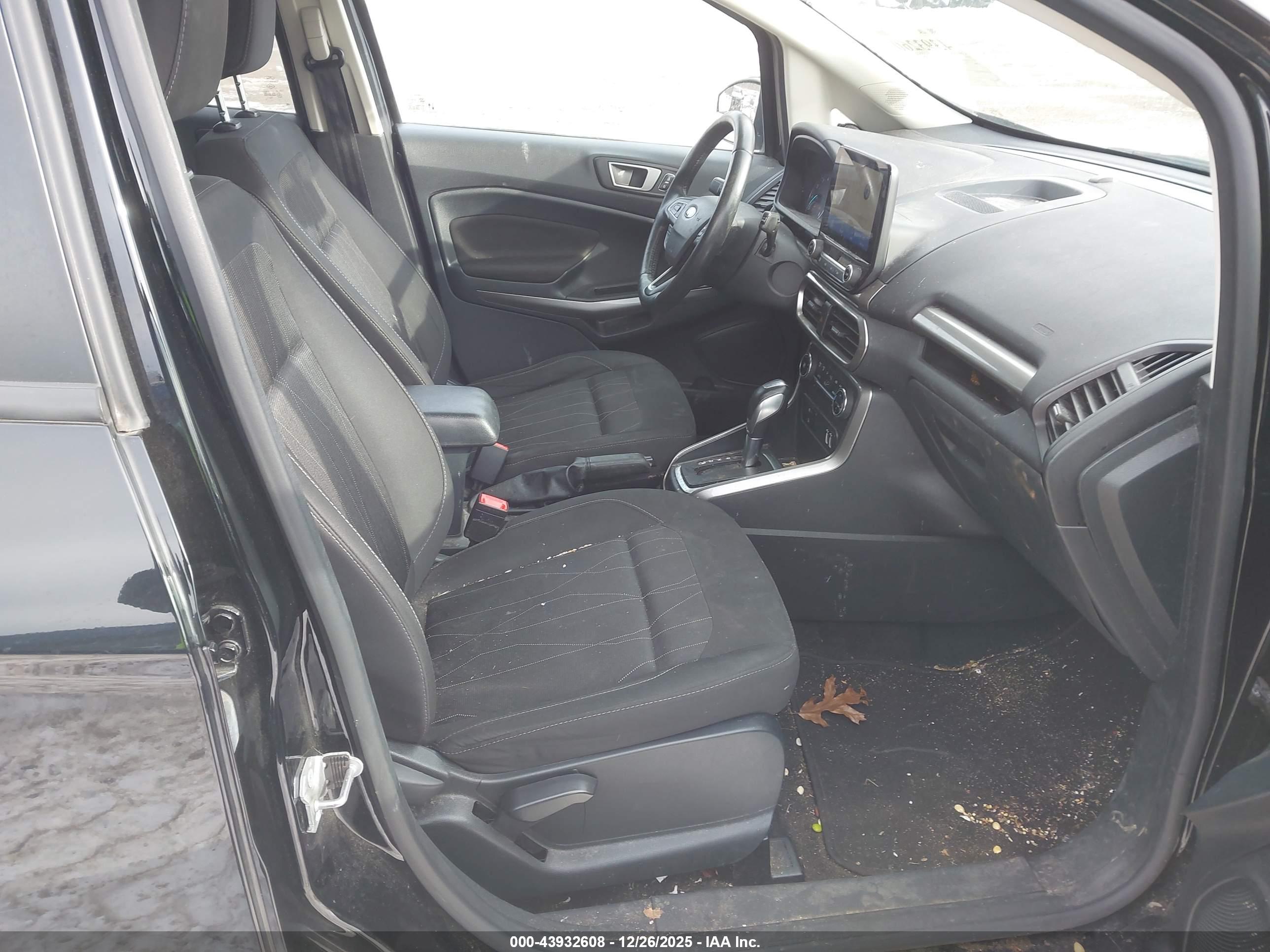 FORD ECOSPORT image 5