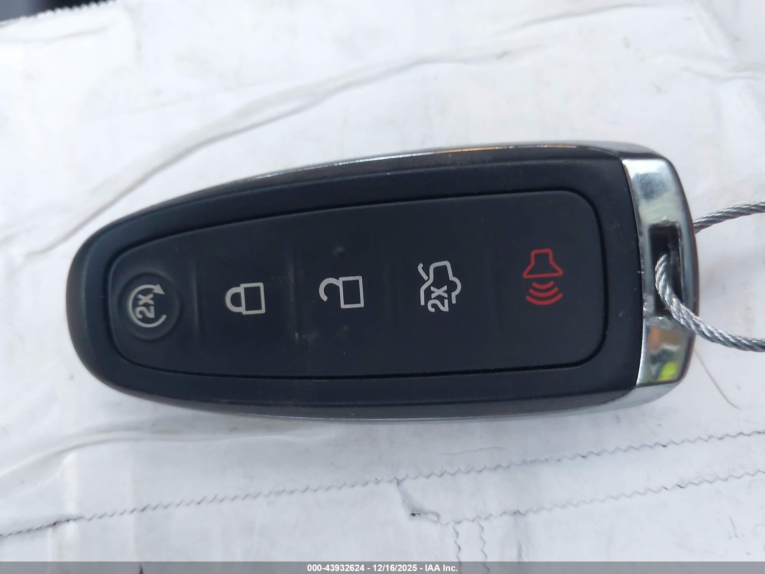 FORD EDGE image 11